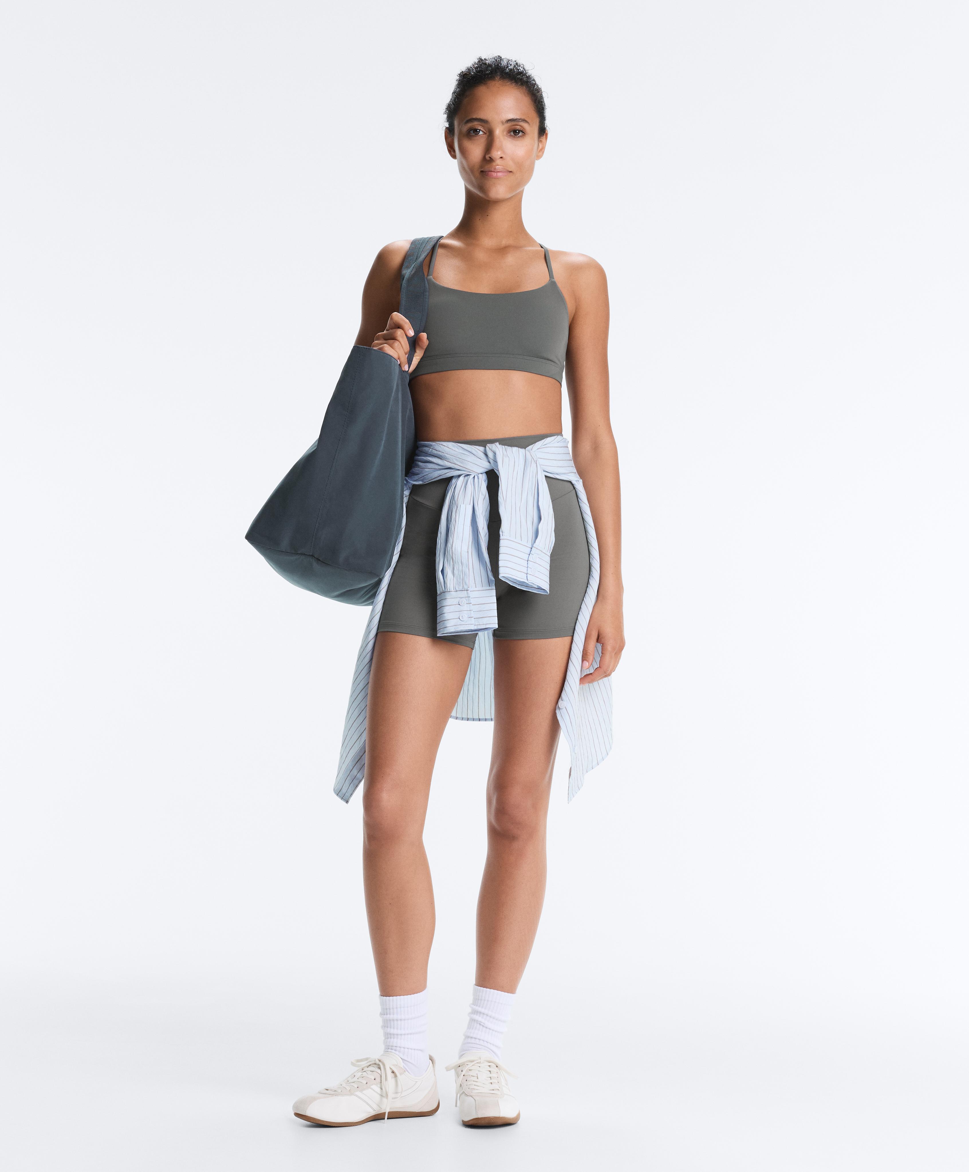 Comfortlux high-waisted 10cm hot pants — MID GREY