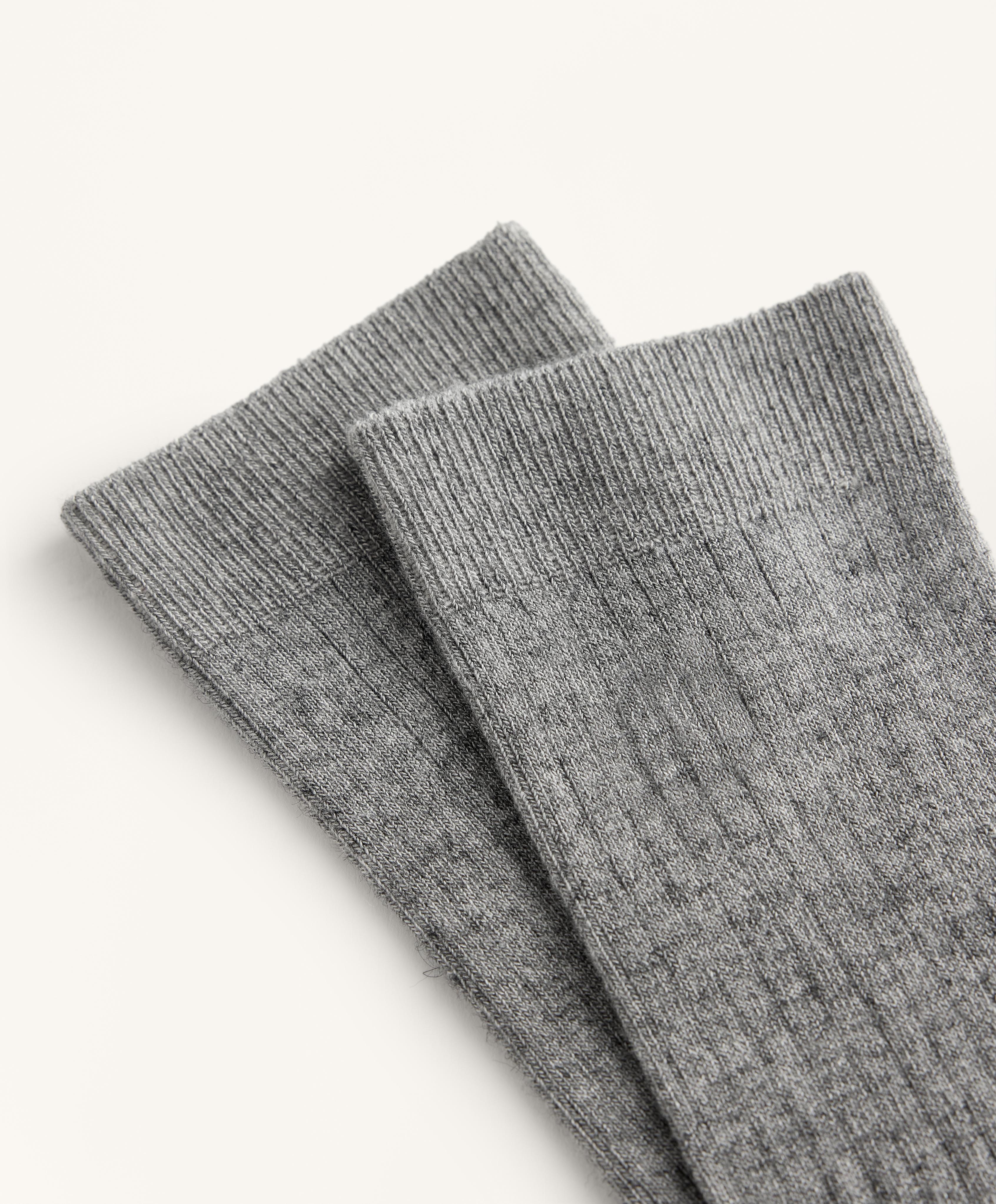 Modal blend classic socks with 13% cashmere