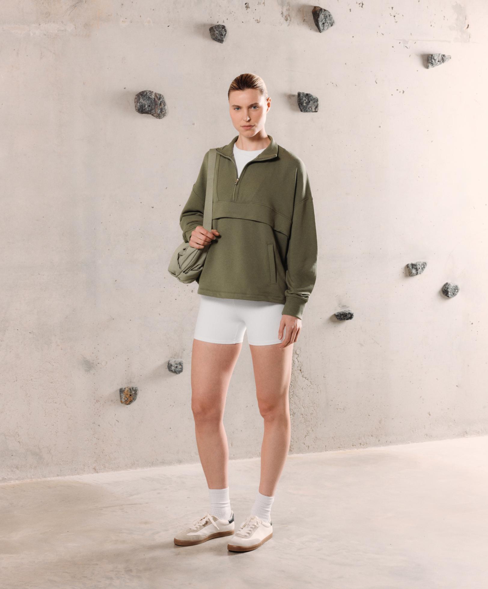 Pamuk ve modal içeren dik yaka sweatshirt - İndirim