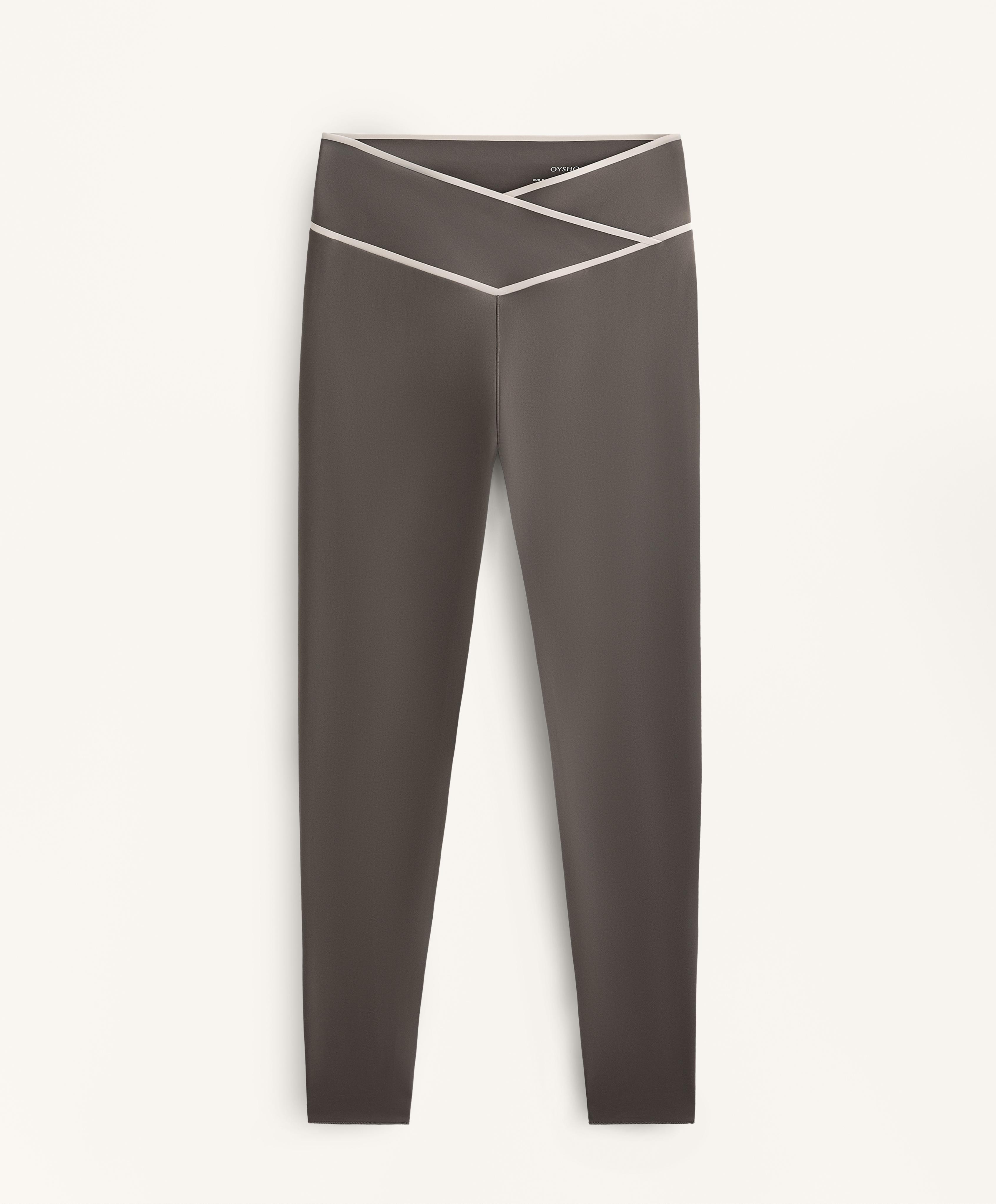 Perfect-adapt ankle-length leggings with crossover V-cut waist - Sale Perfect-adapt ankle-length leggings with crossover V-cut waist - Sale