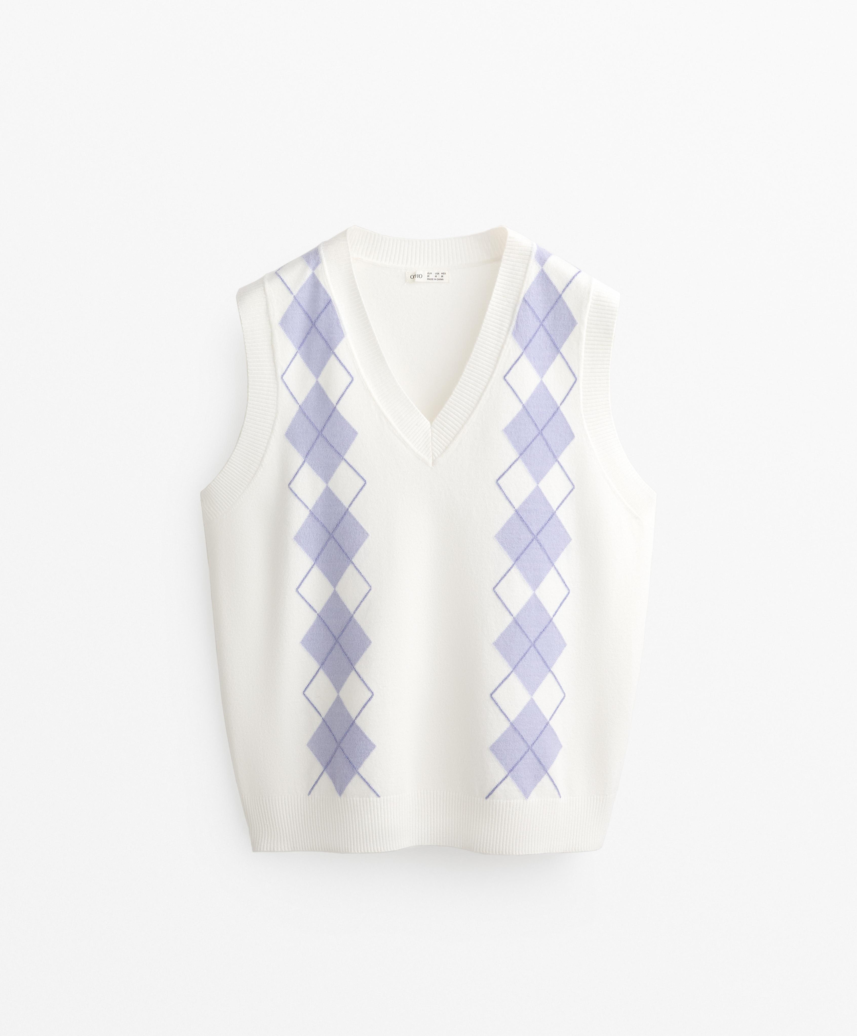 Sleeveless V-neck vest