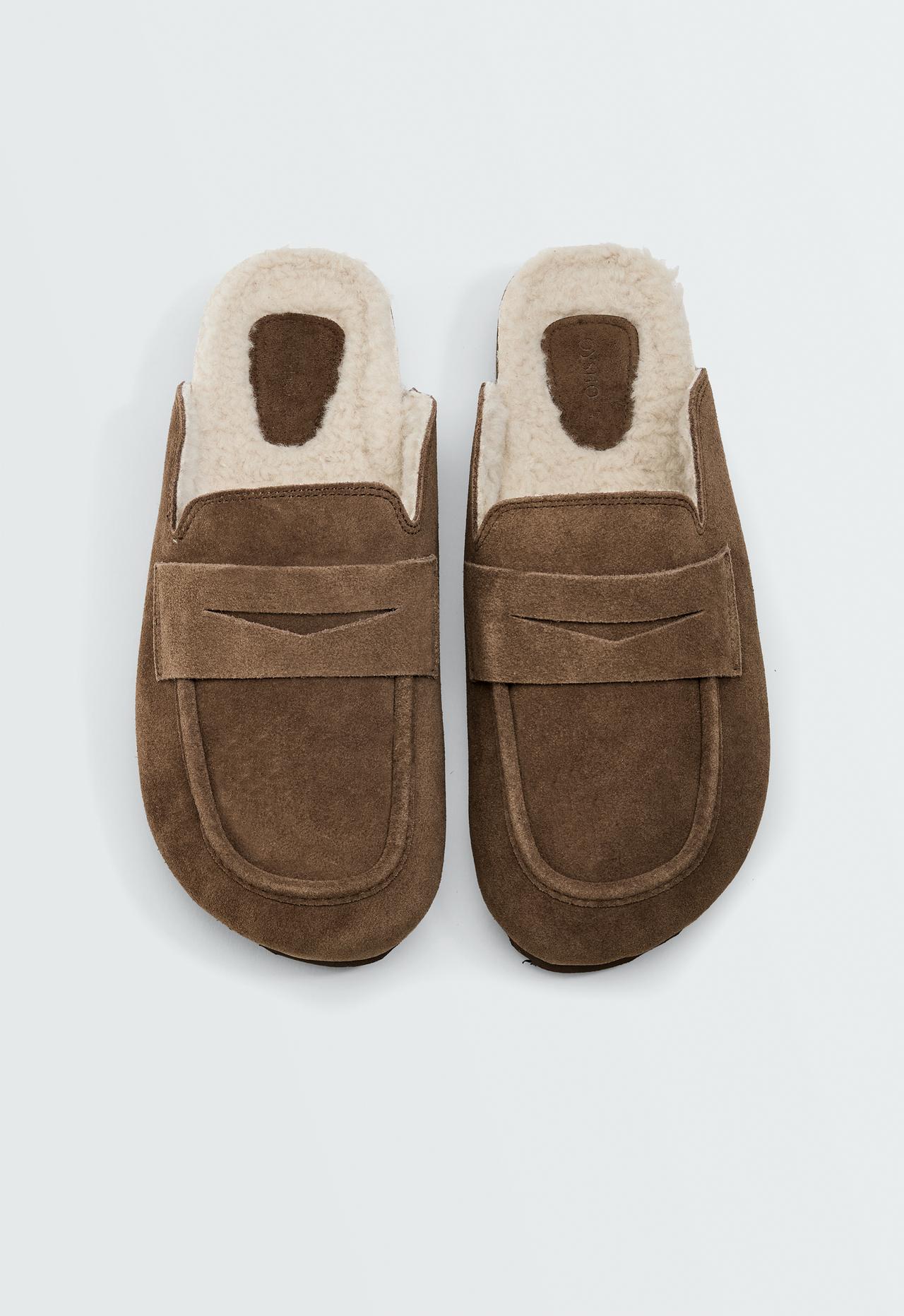 Warm-lined suede clog — TOBACCO BROWN