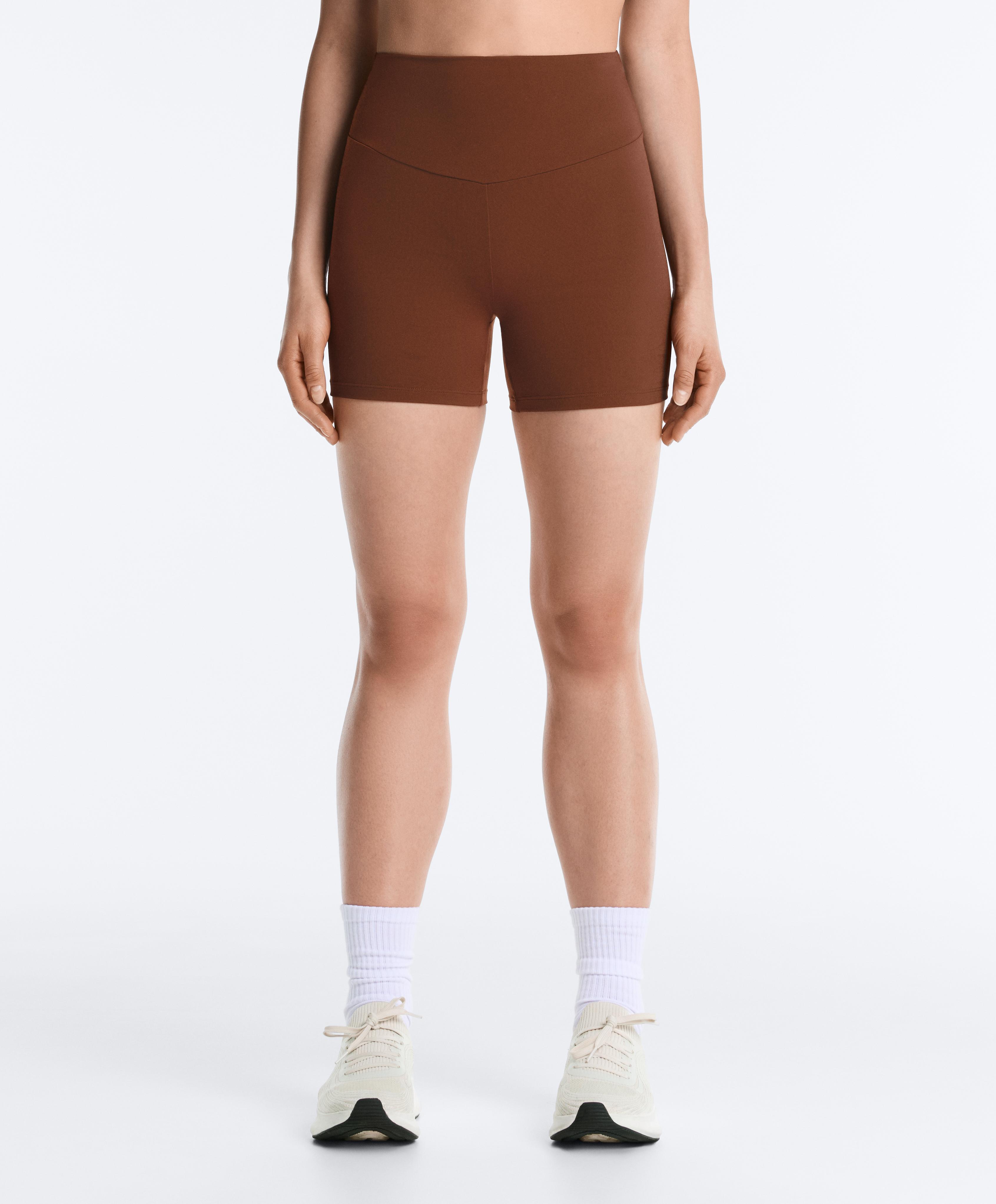 Comfortlux high-waisted 10cm hot pants — COFFEE