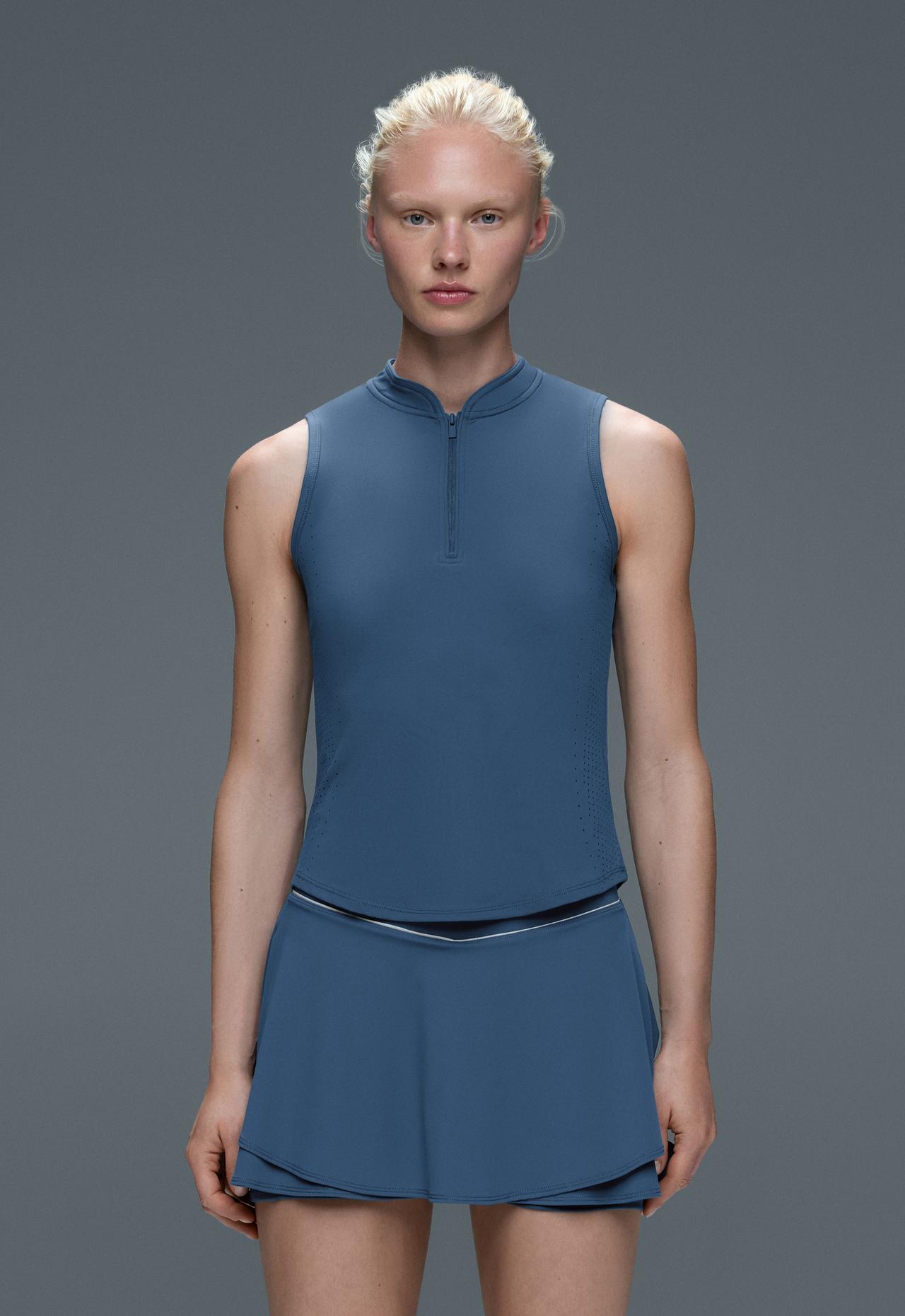 Technical sleeveless T-shirt with half zip — MID GREY-BLUE