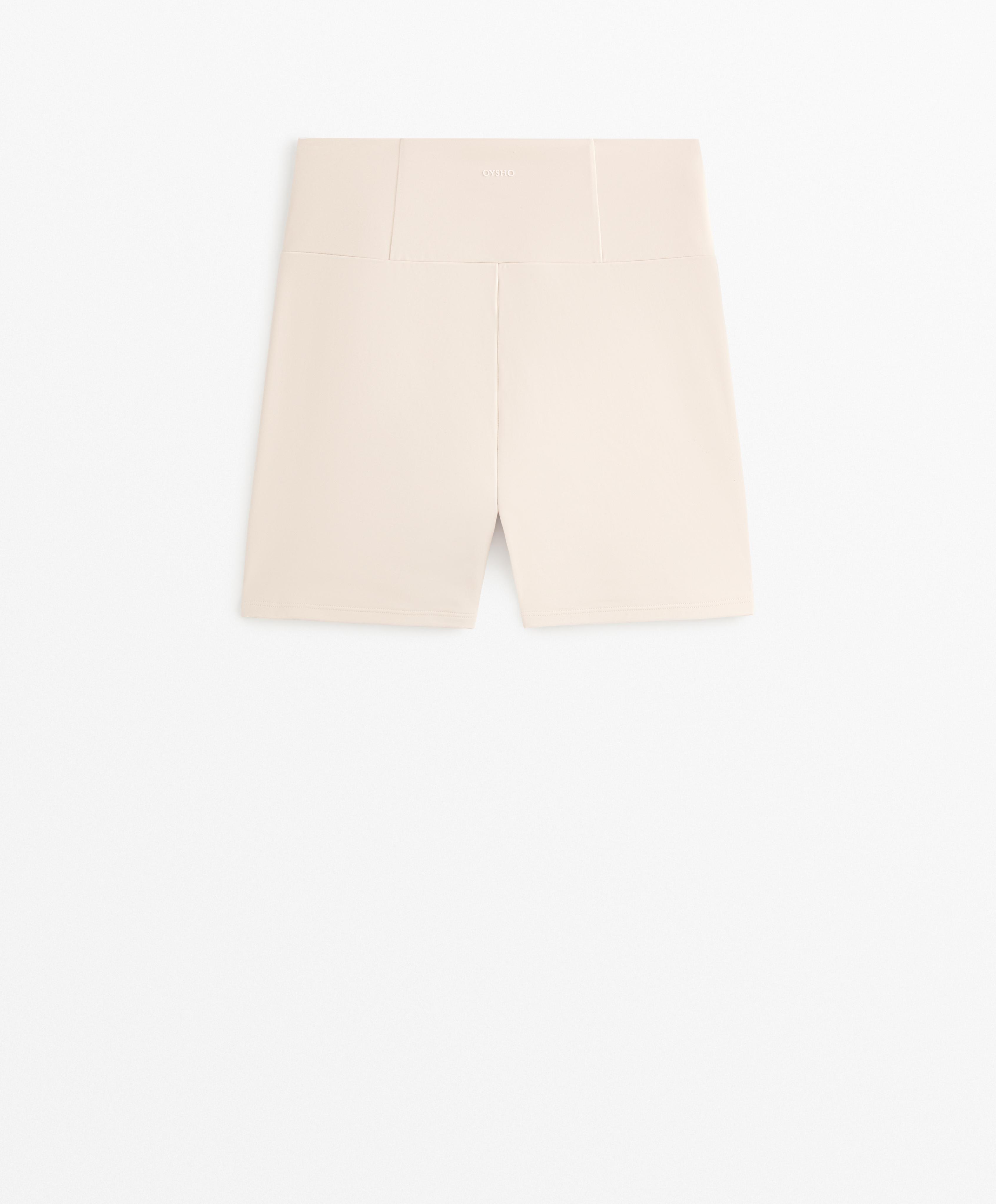 Compressive high rise 10cm hot pants