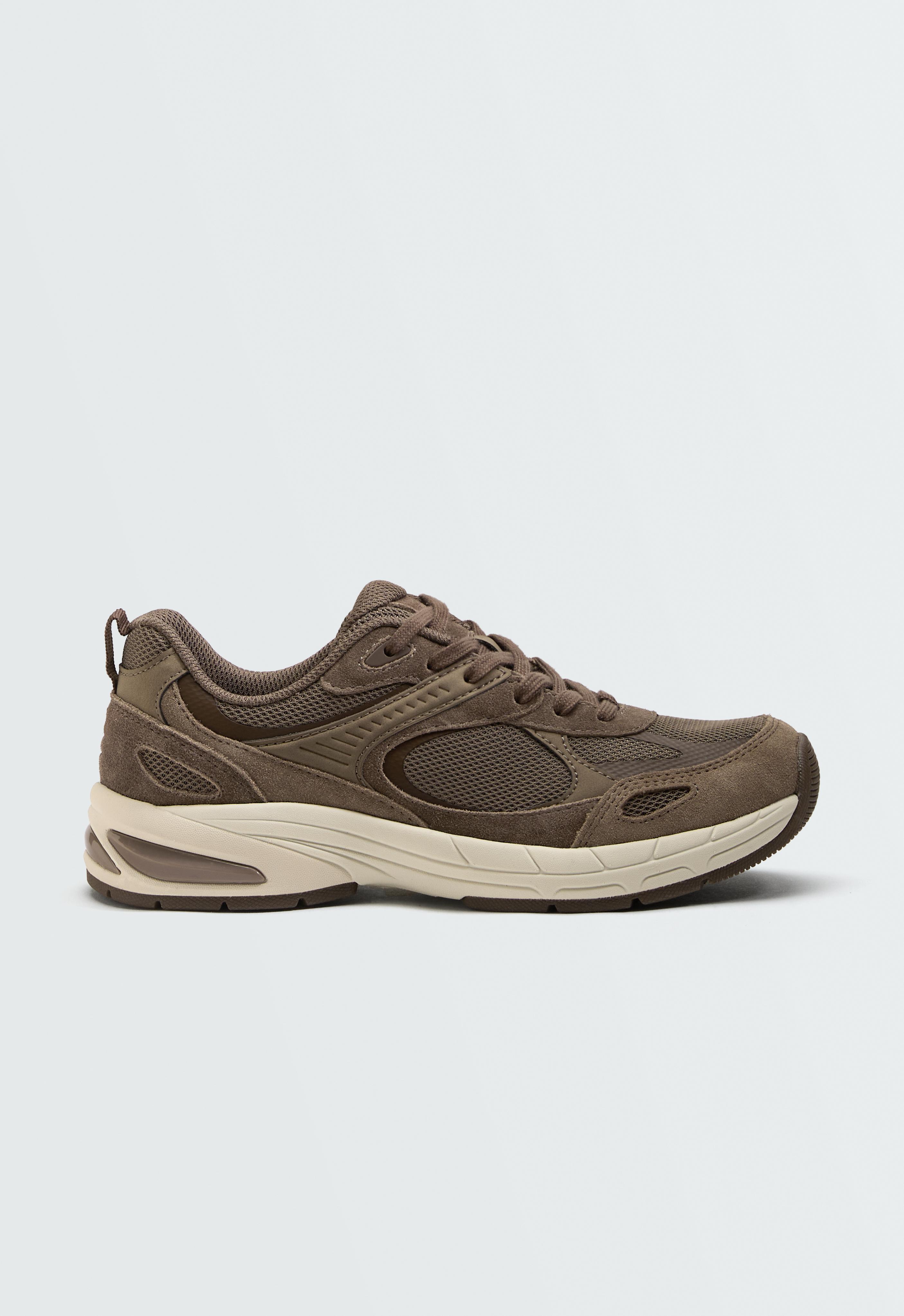 Running-style trainers — BROWN