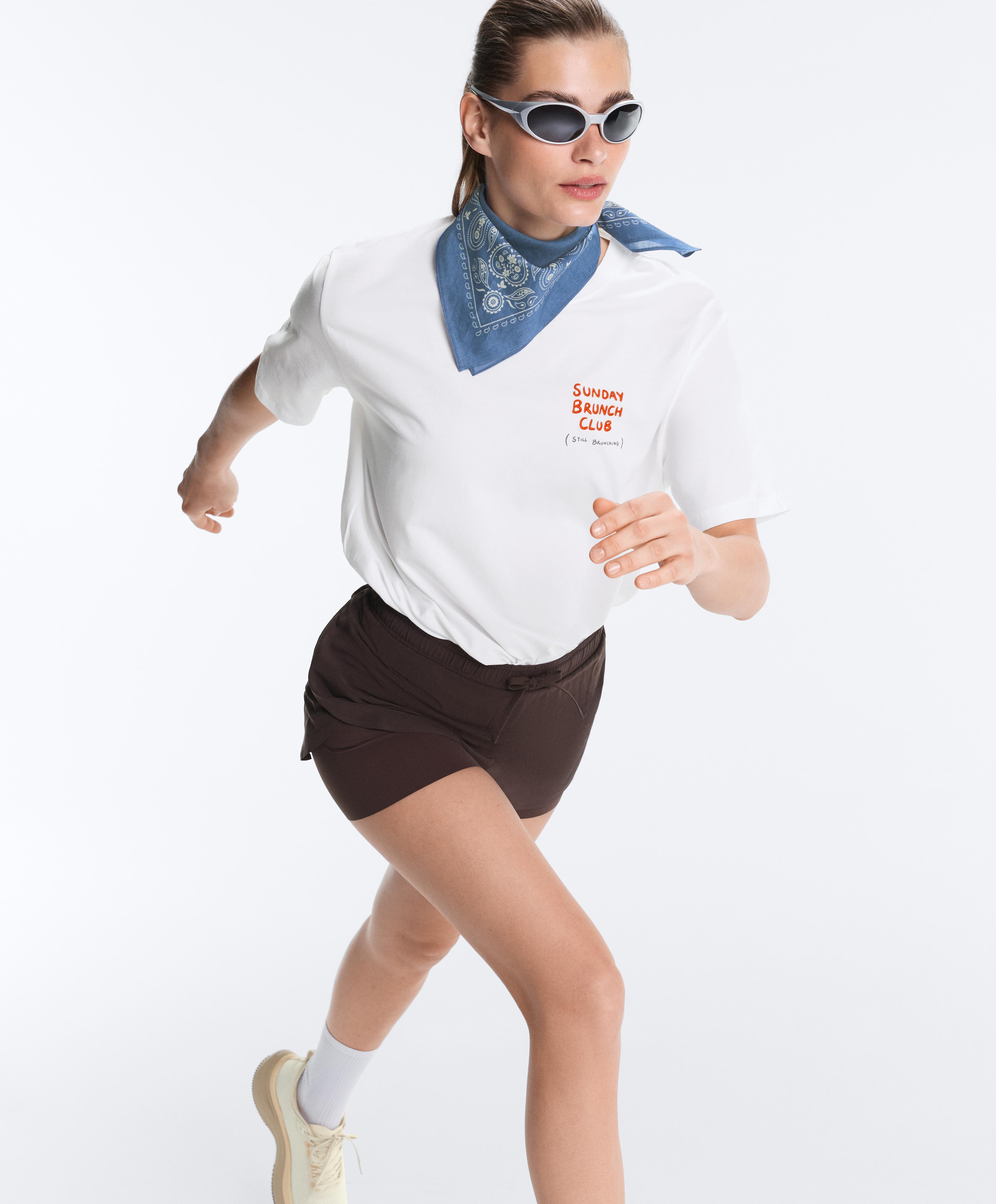 Oversize kısa kollu T-shirt