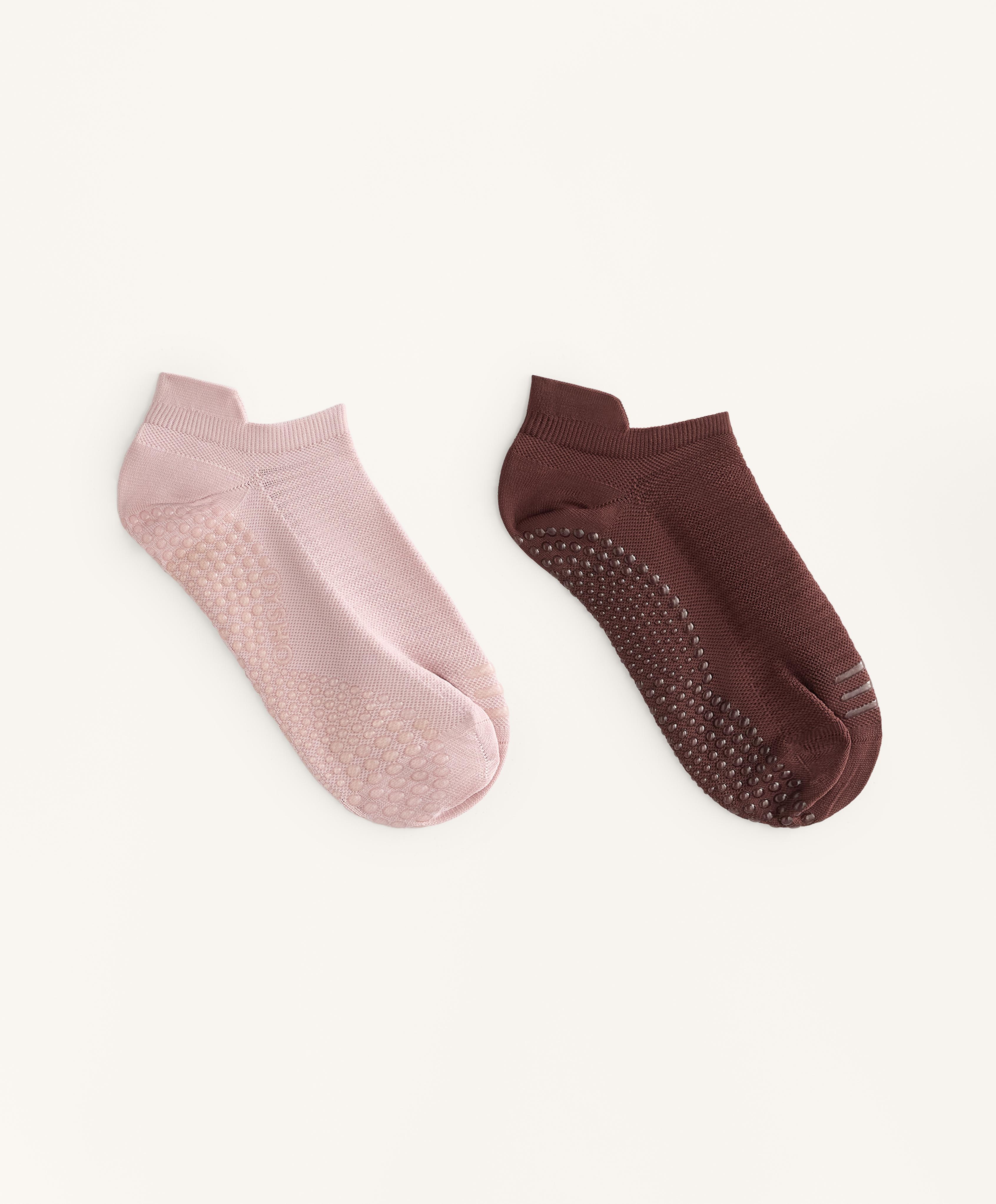 2 pairs of polyamide blend yoga and Pilates sneaker socks