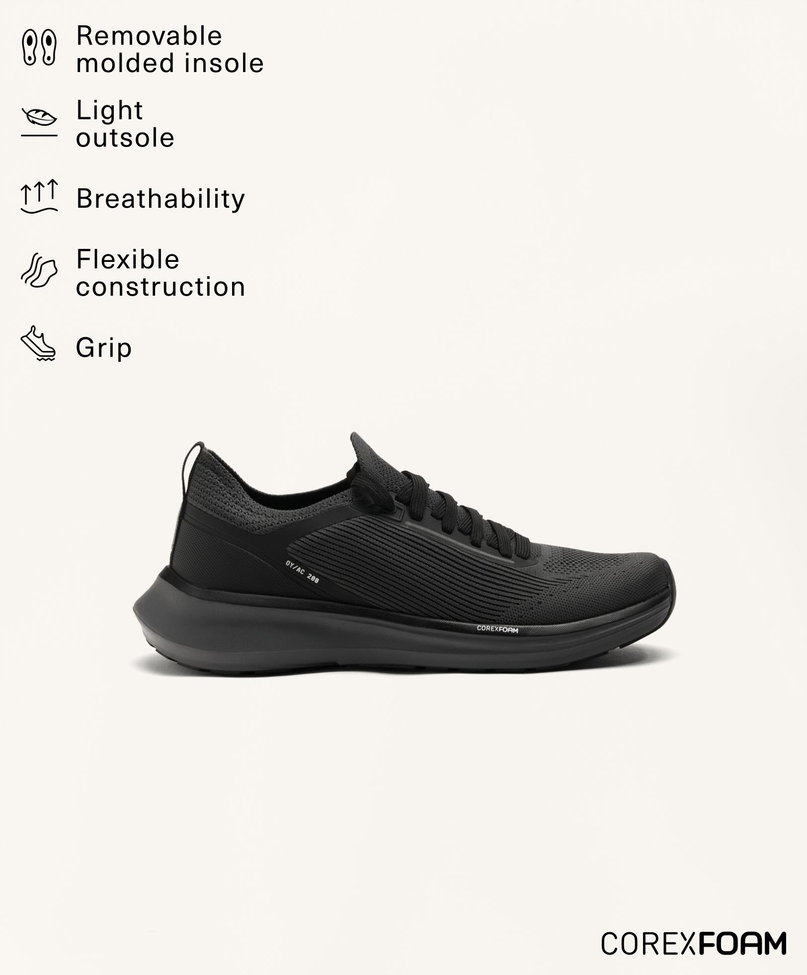 OY/AC 200 multi-activity Sport trainers