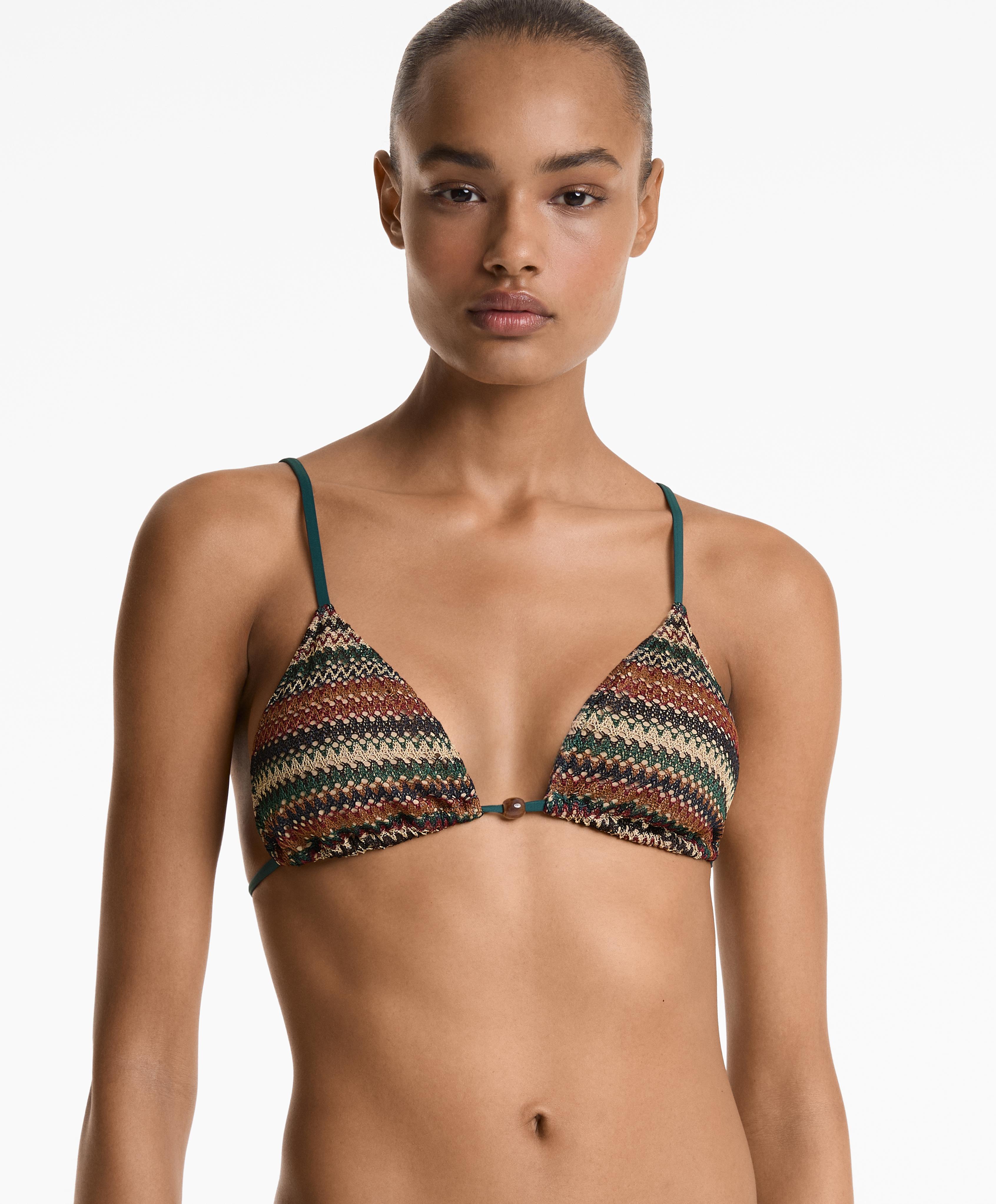 Haut de bikini triangle en crochet Haut de bikini triangle en crochet