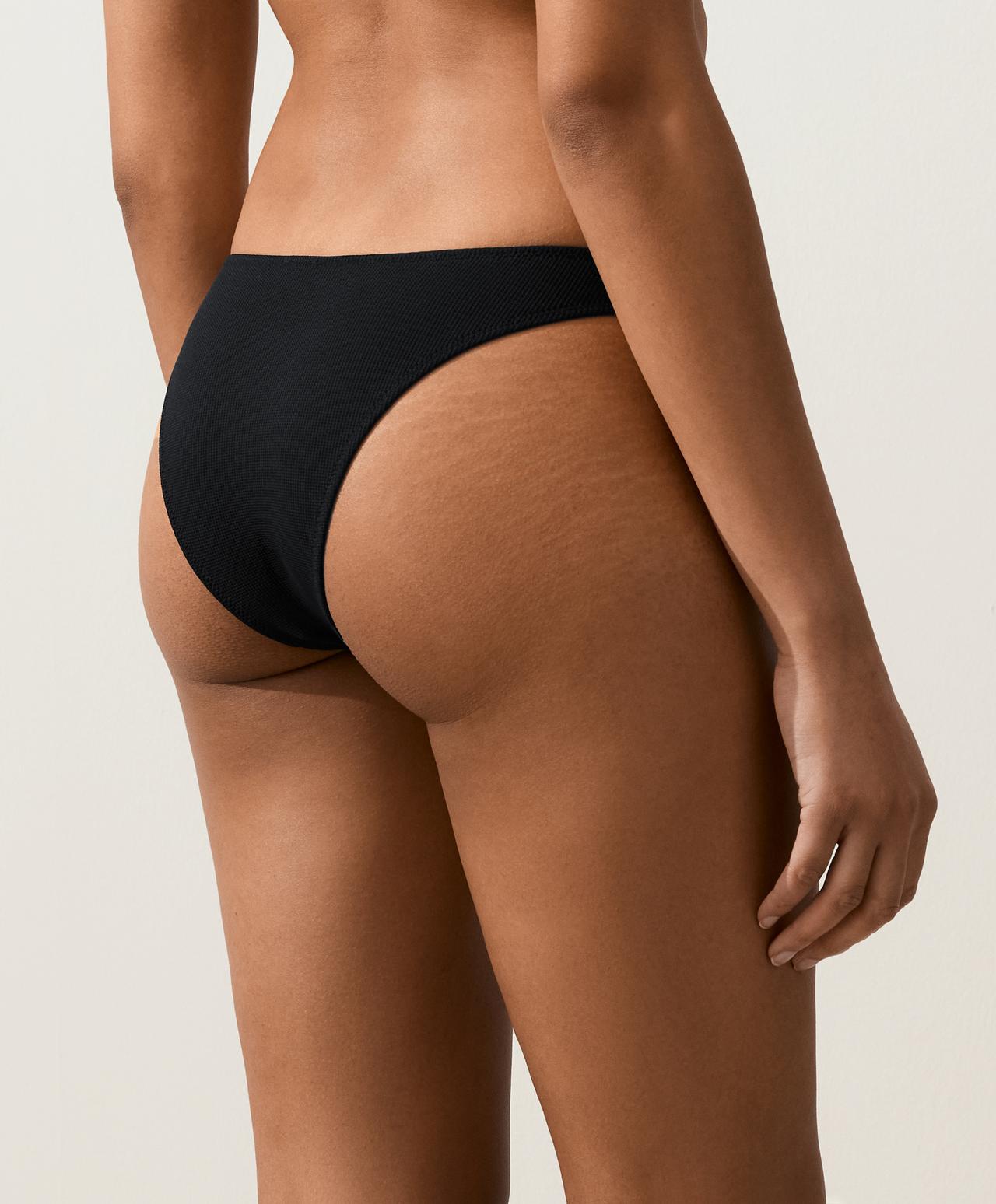 Medium-coverage U-cut piqué bikini briefs — BLACK