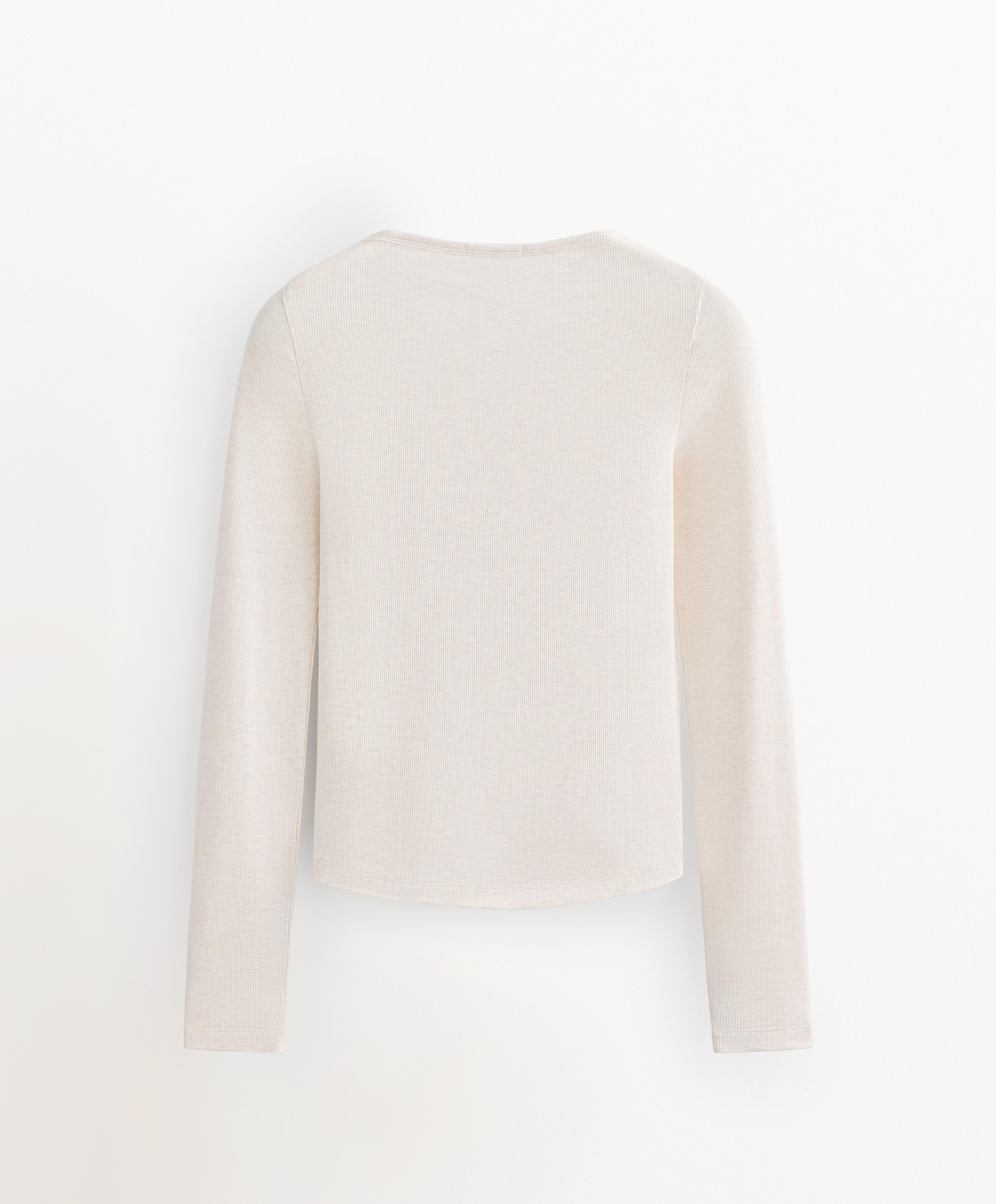 Long-sleeved buttoned rib top with cotton and modal