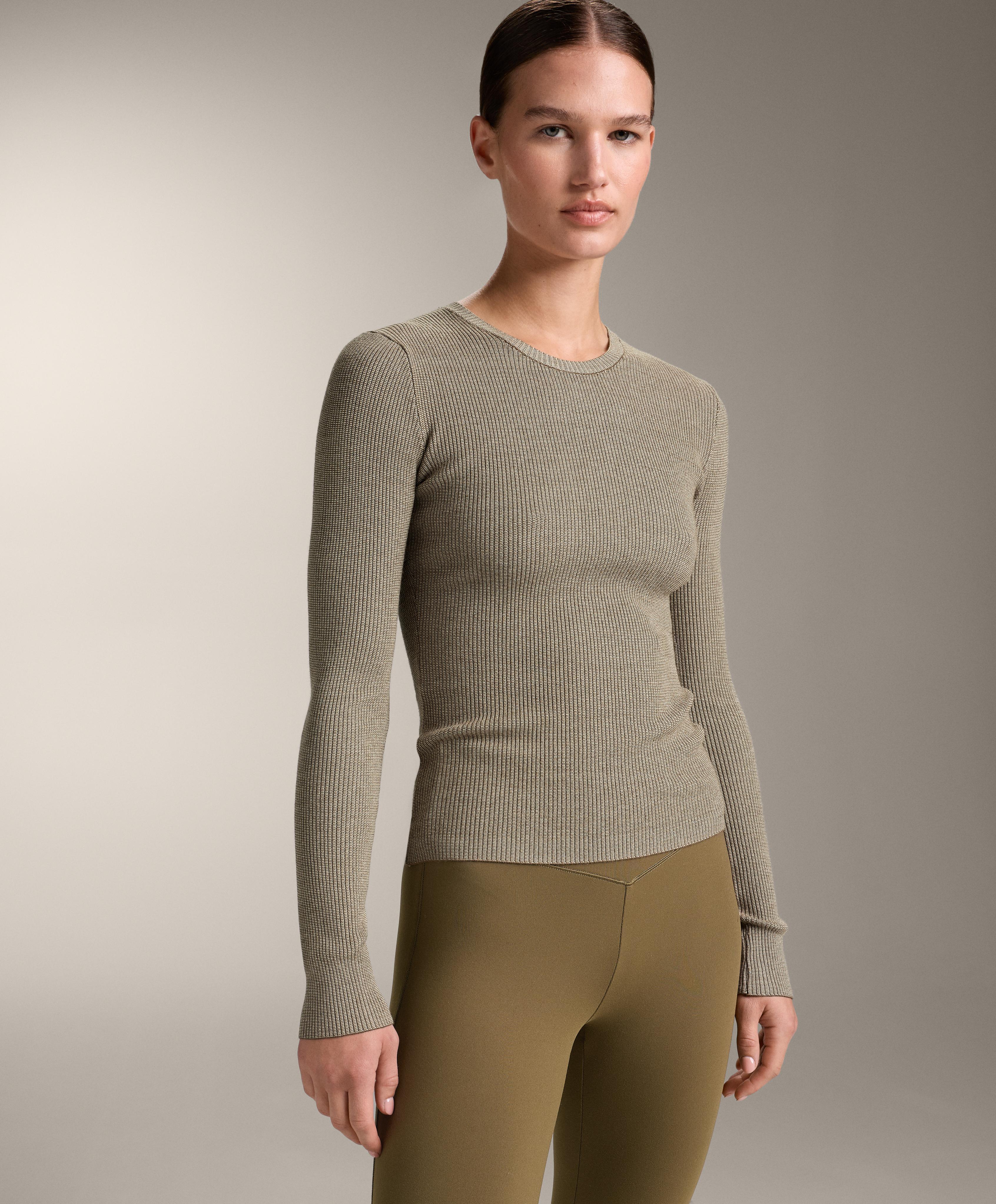 Textured knit base layer T-shirt — OLIVE GREEN
