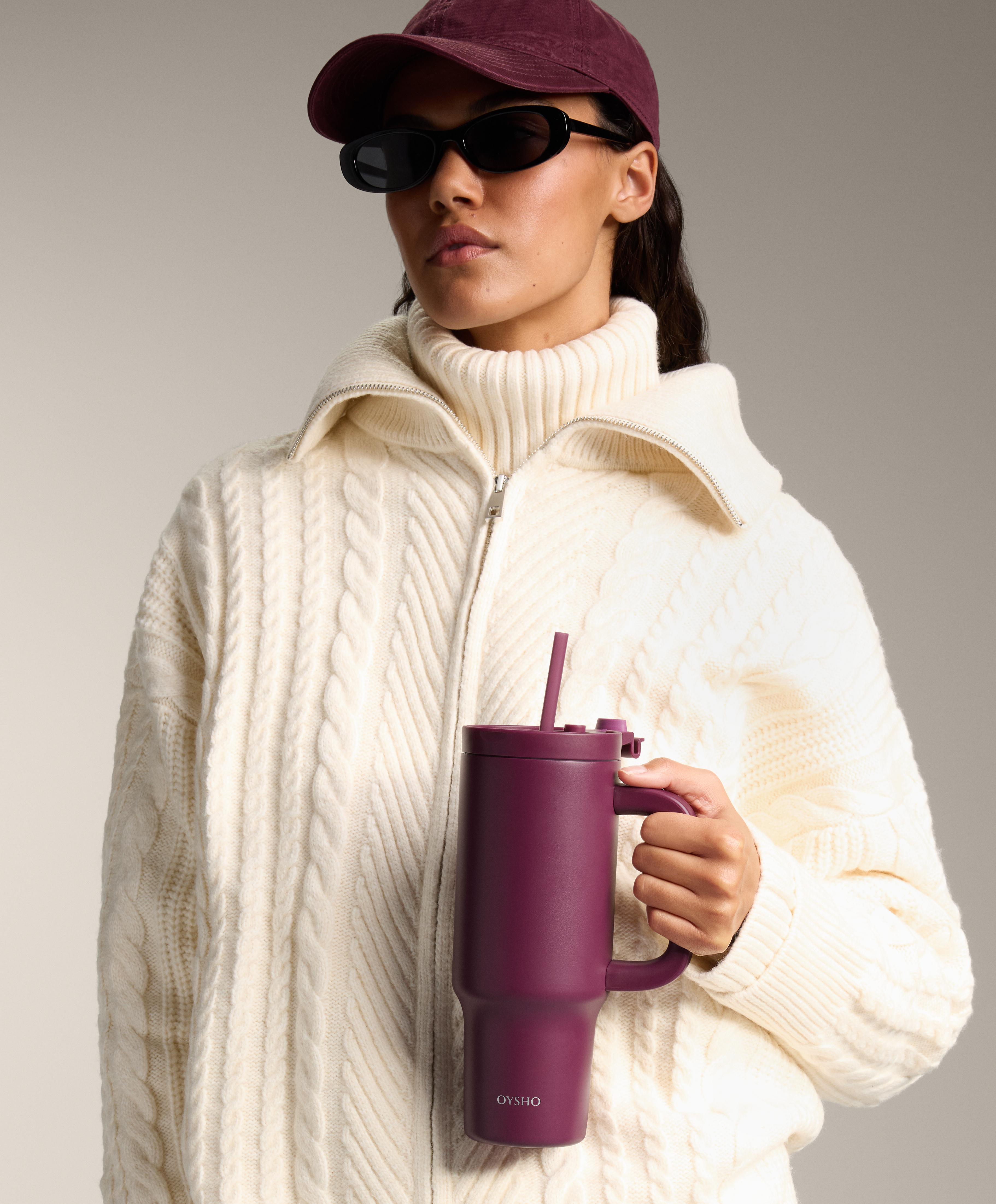 Tumbler bottle with handle Tumbler bottle with handle