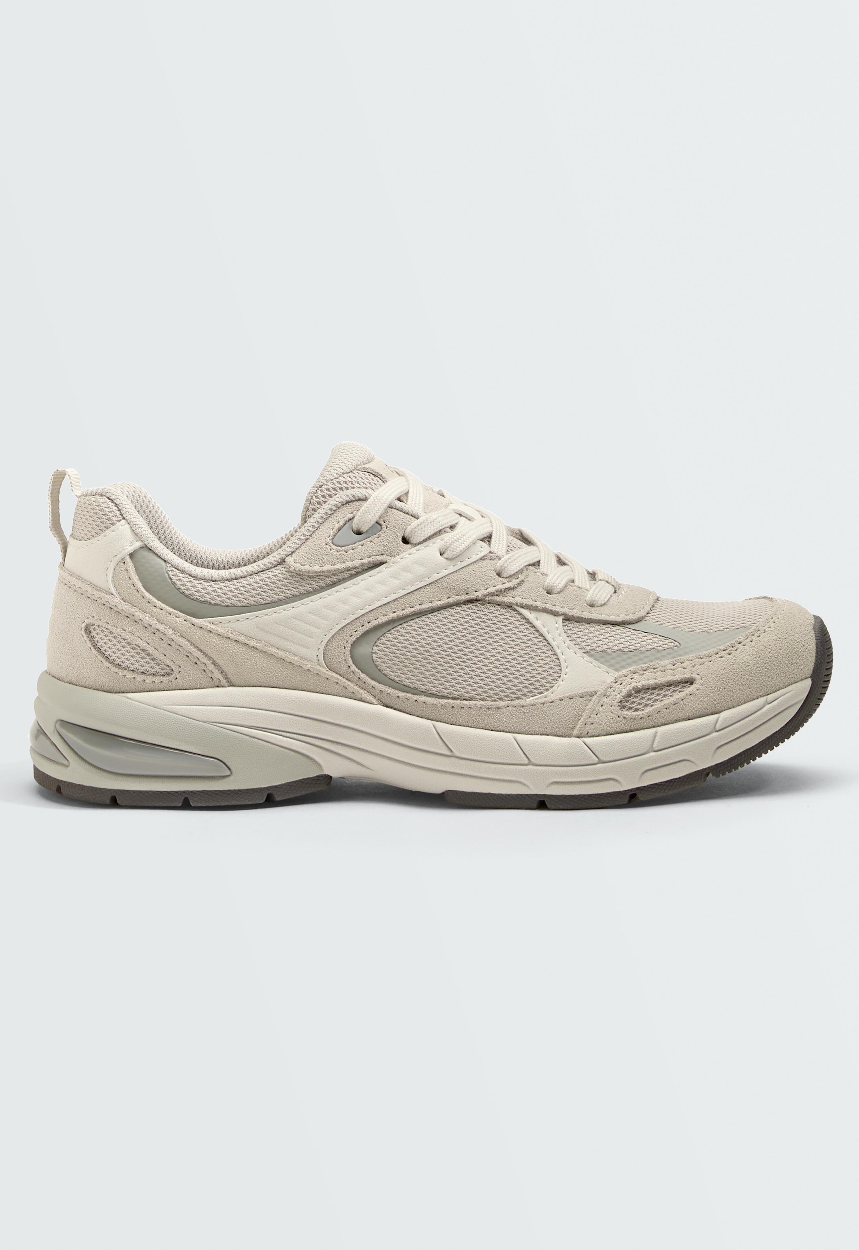 Running-style trainers — MINK