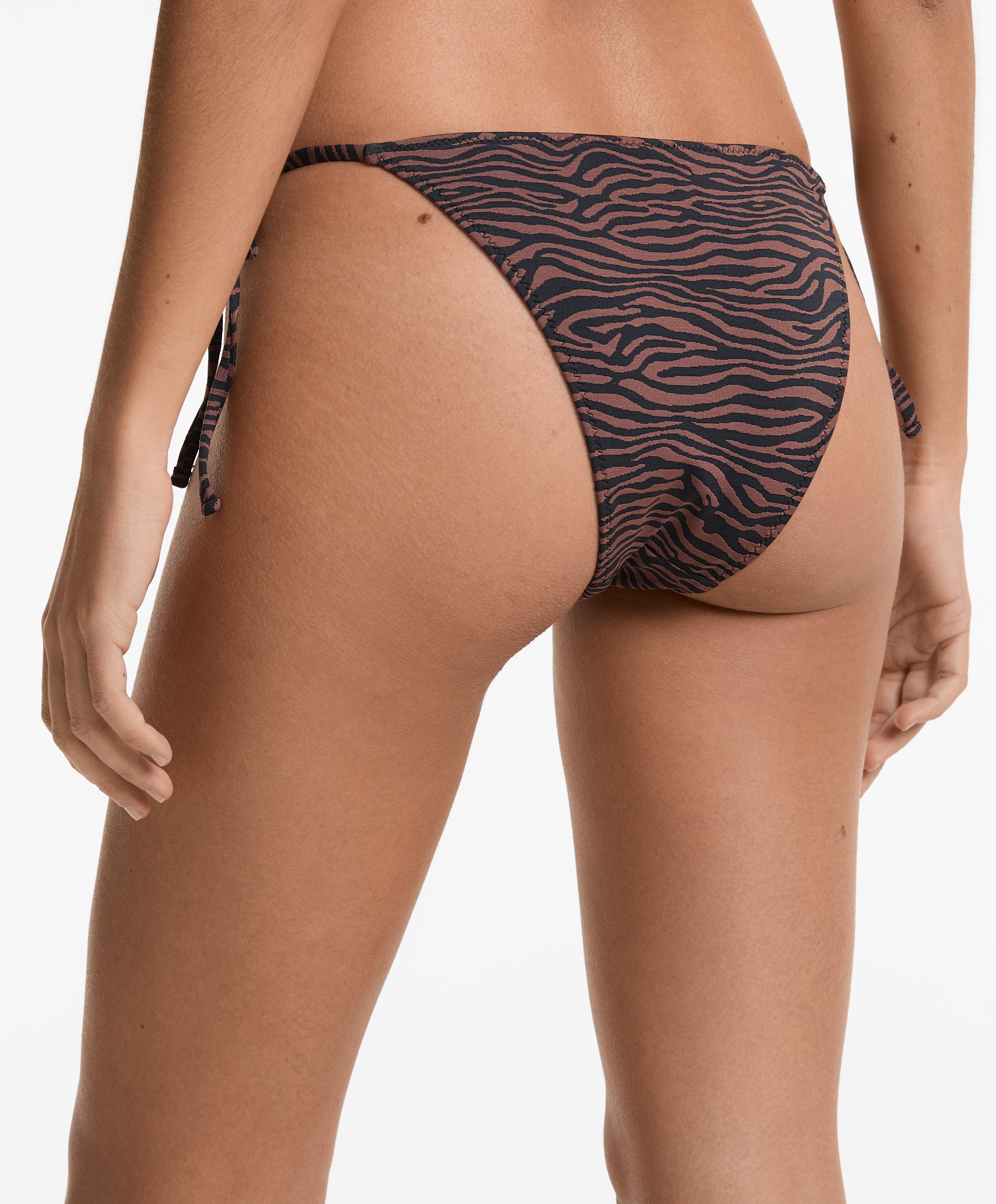 Bas de bikini à couvrance moyenne avec liens en jacquard - Soldes Bas de bikini à couvrance moyenne avec liens en jacquard - Soldes
