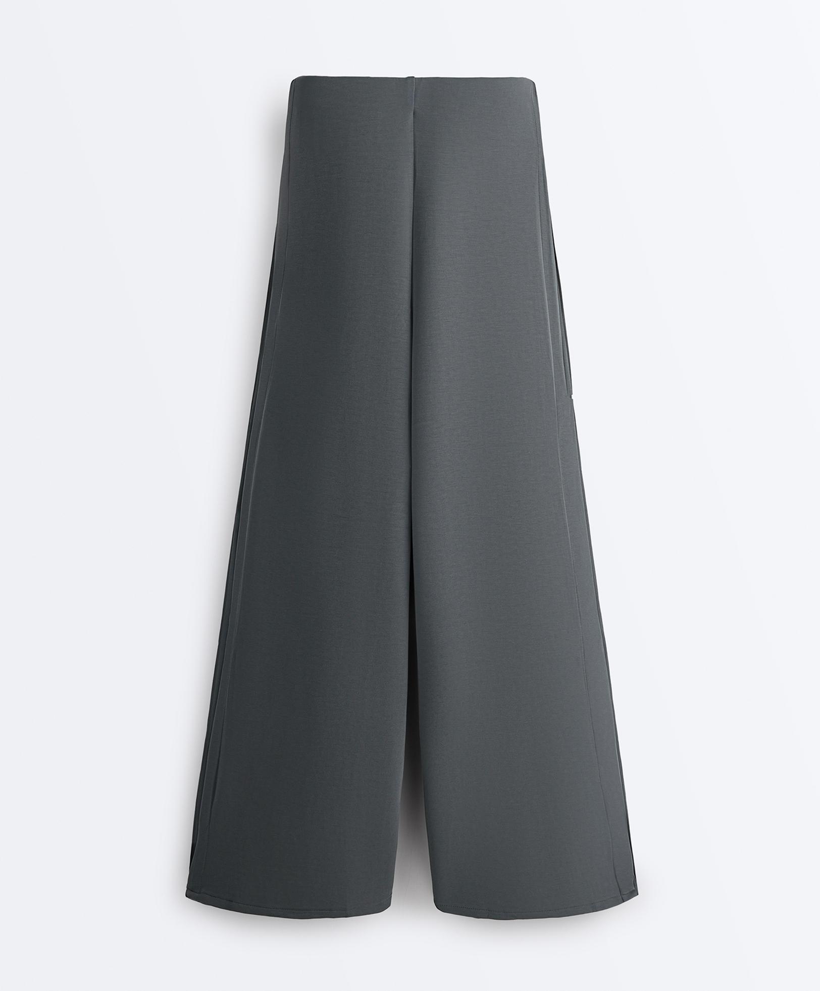 Soft-touch wide-leg trousers with side pleat and modal — ASPHALT
