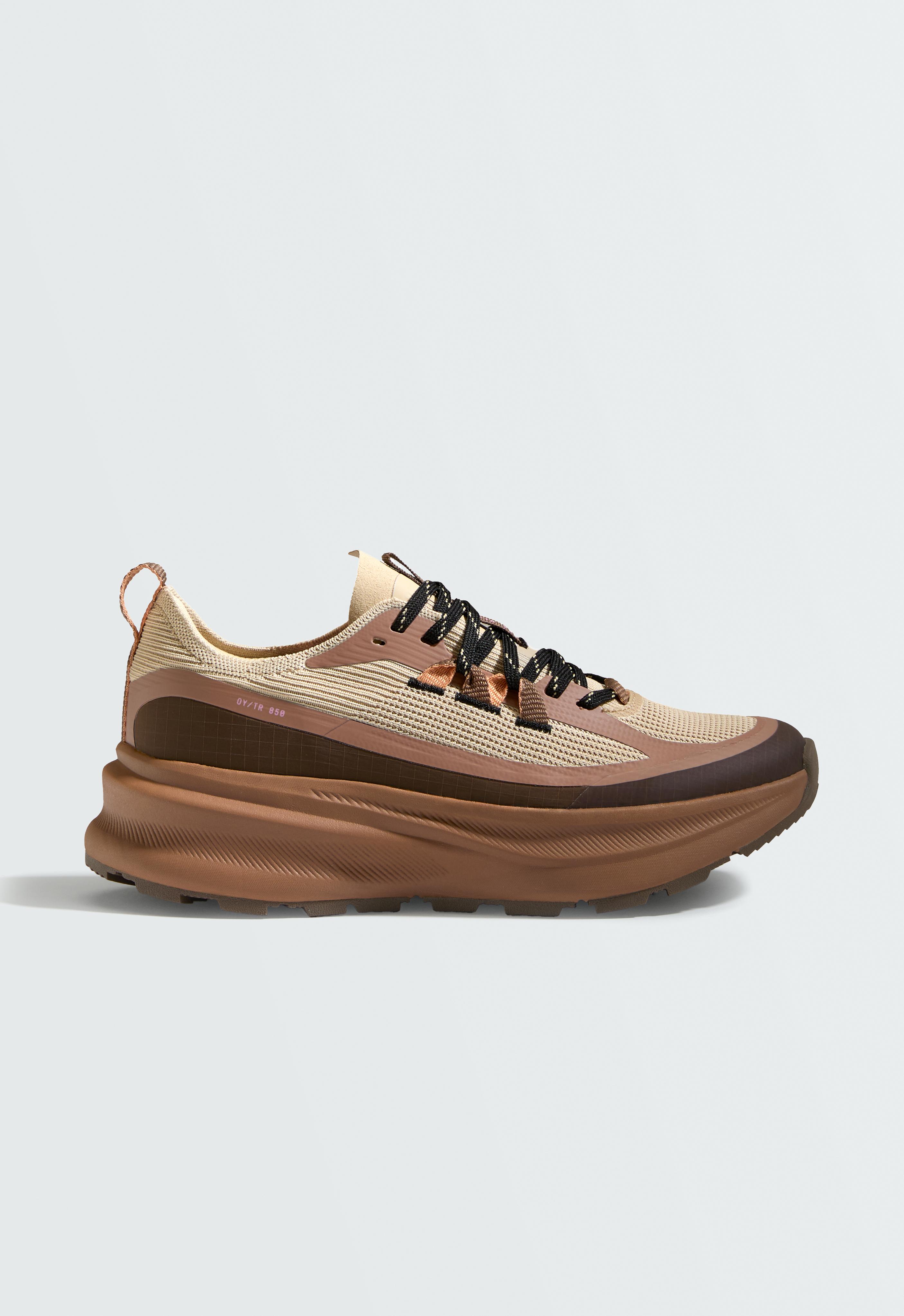 Zapatillas trail OY/TR 850