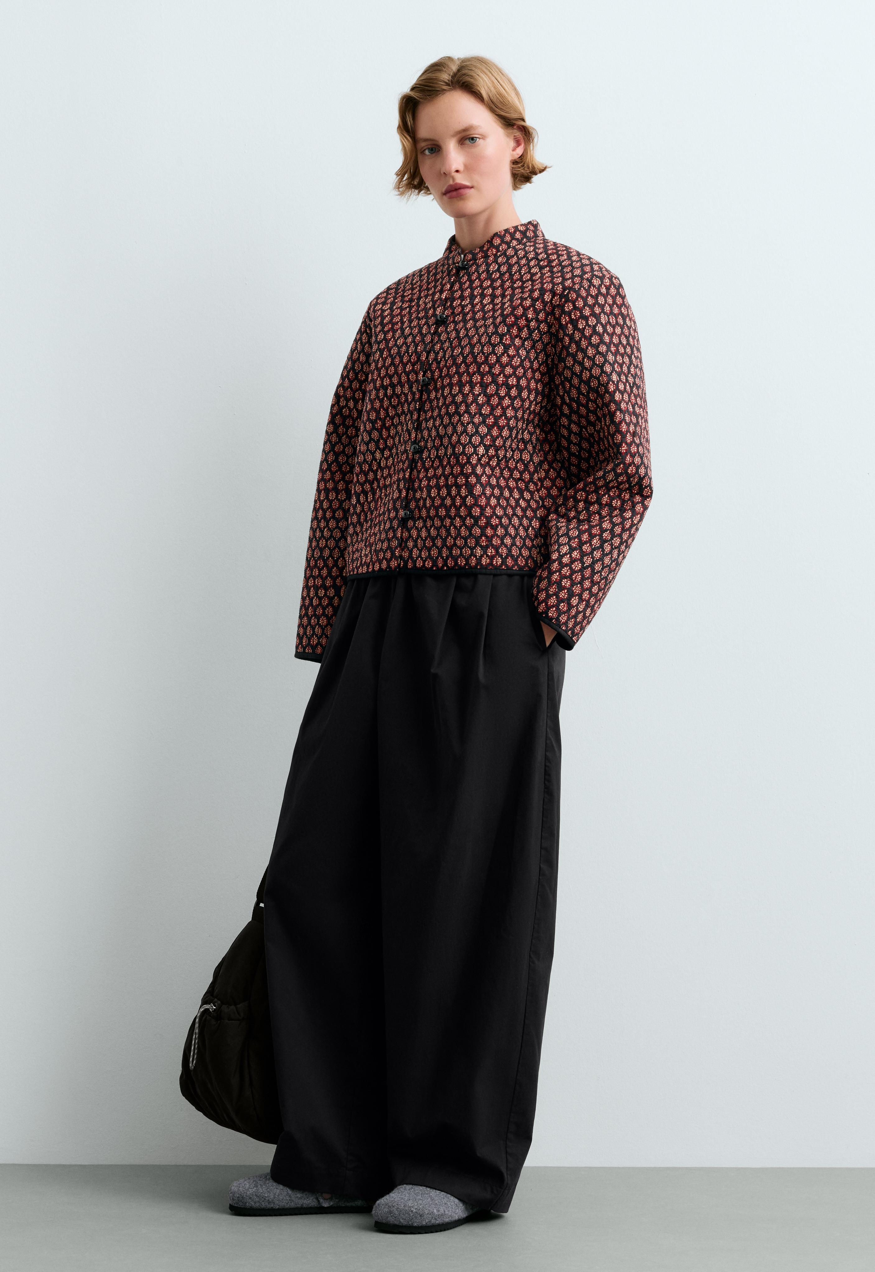 Veste matelassée col mao 100 % coton Veste matelassée col mao 100 % coton