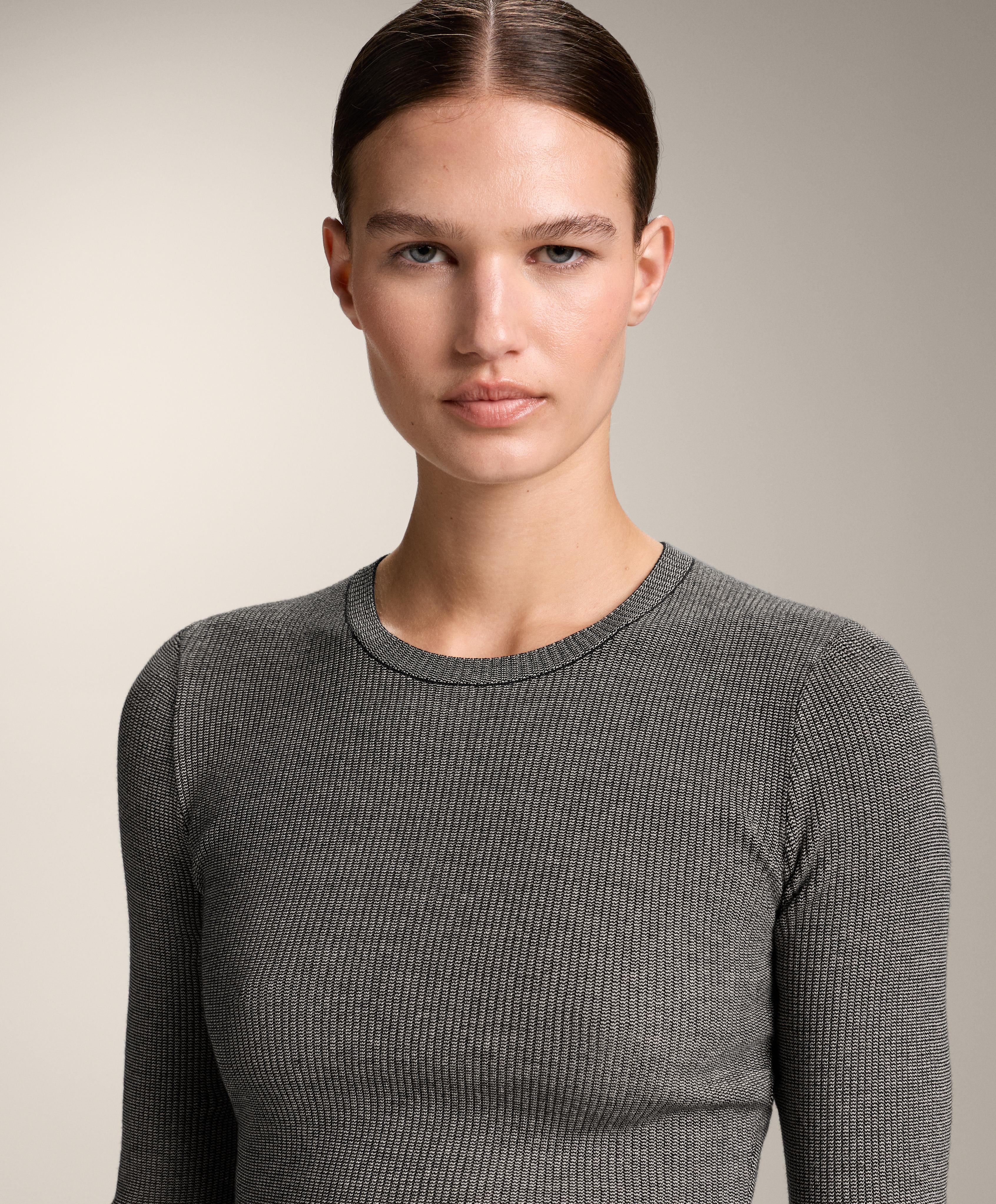 Textured knit base layer T-shirt — BLACK
