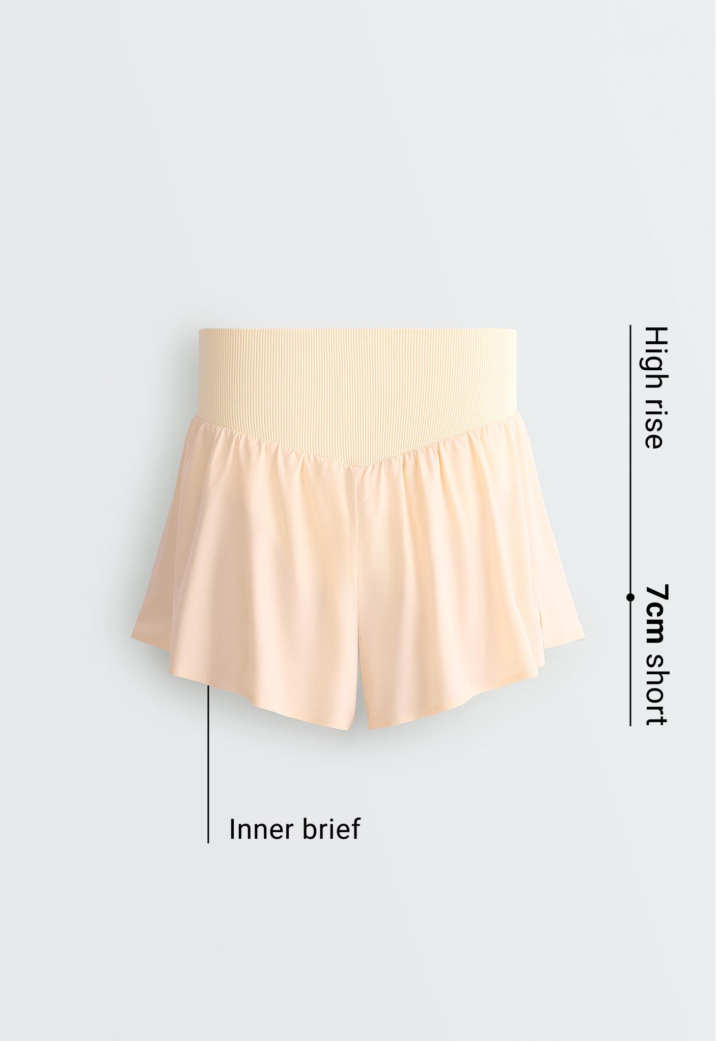 High-rise seamless technical shorts — VANILLA