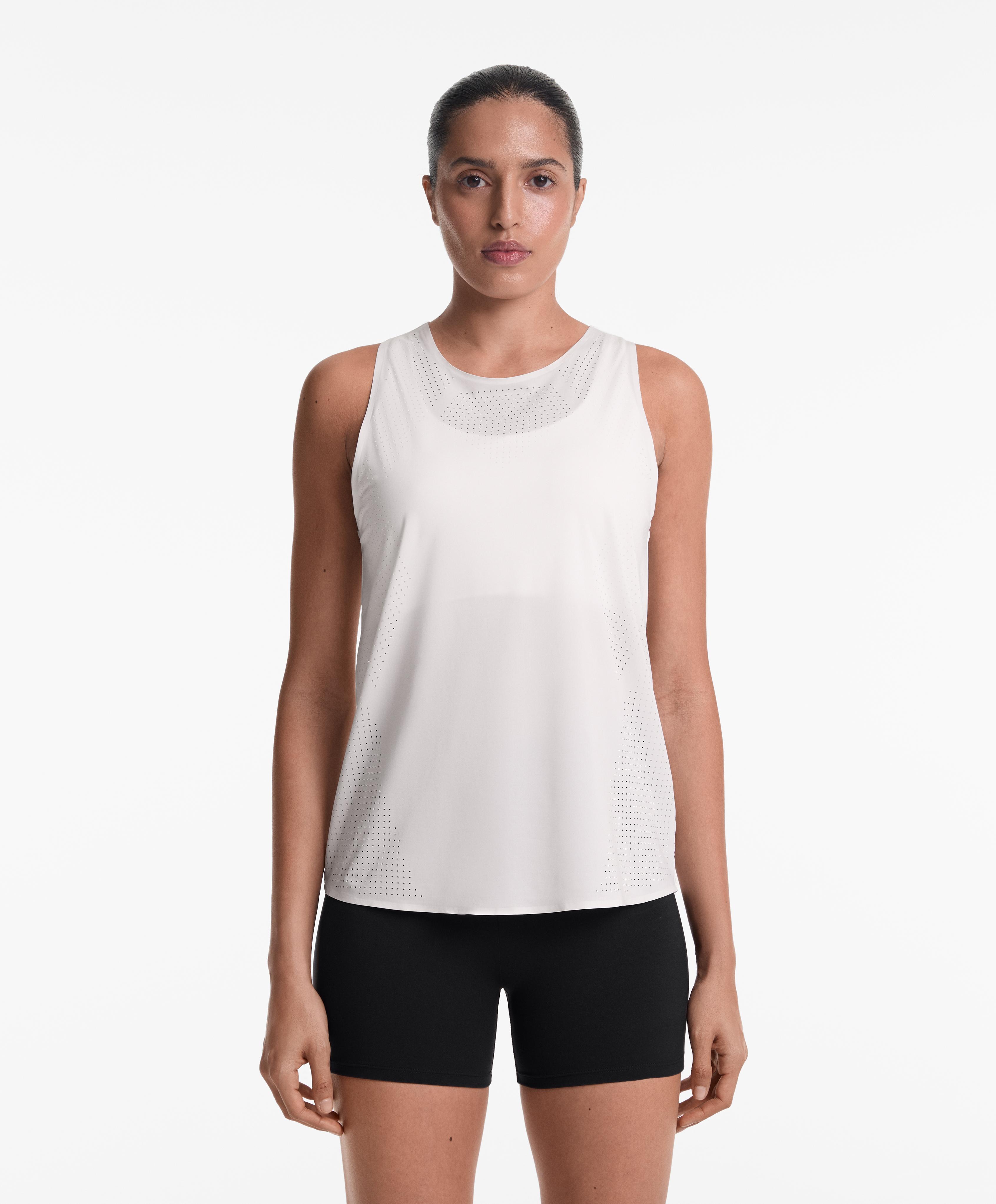 T-shirt sans manches technique microperforée T-shirt sans manches technique microperforée