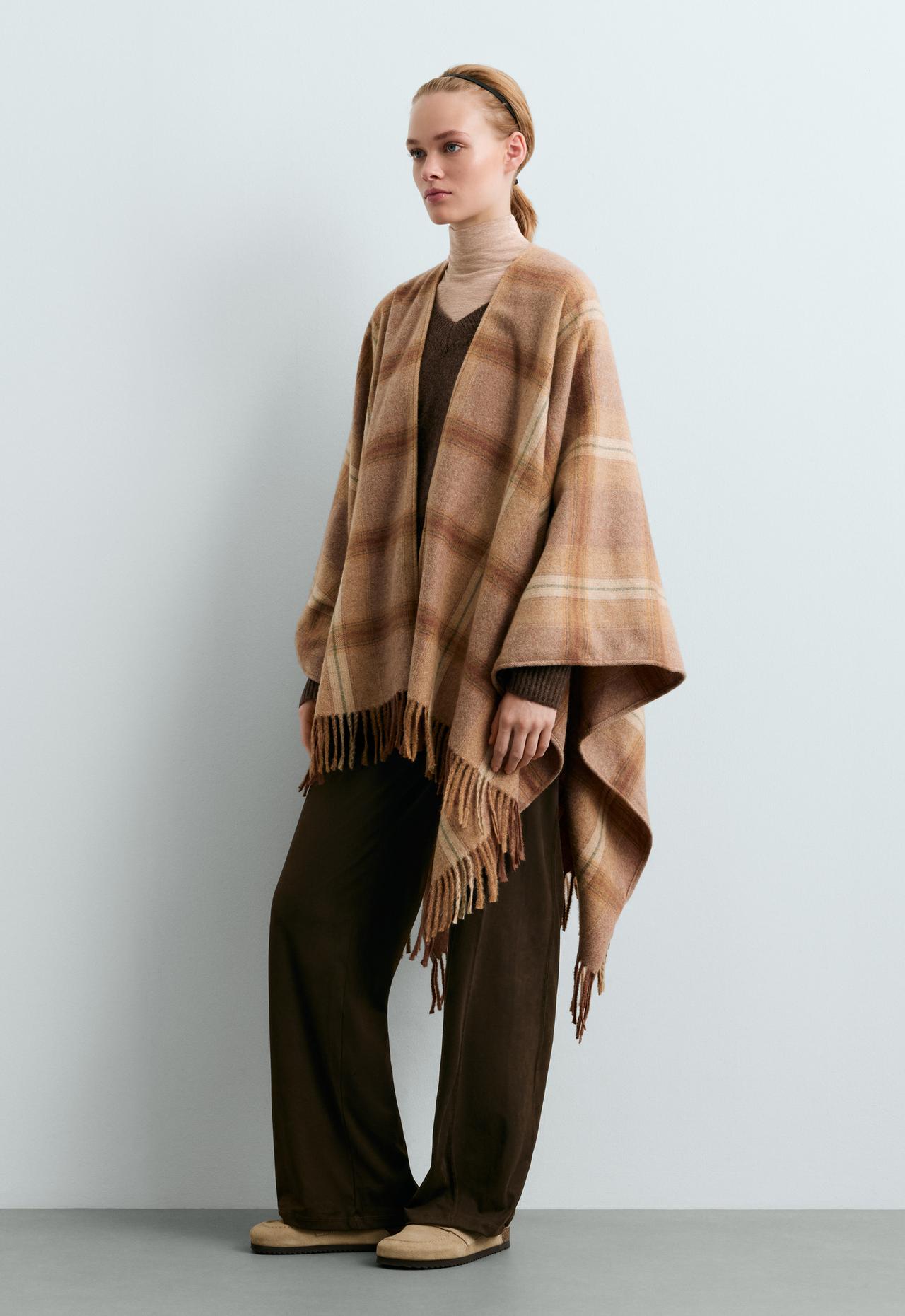 25% wool check cape — BEIGE