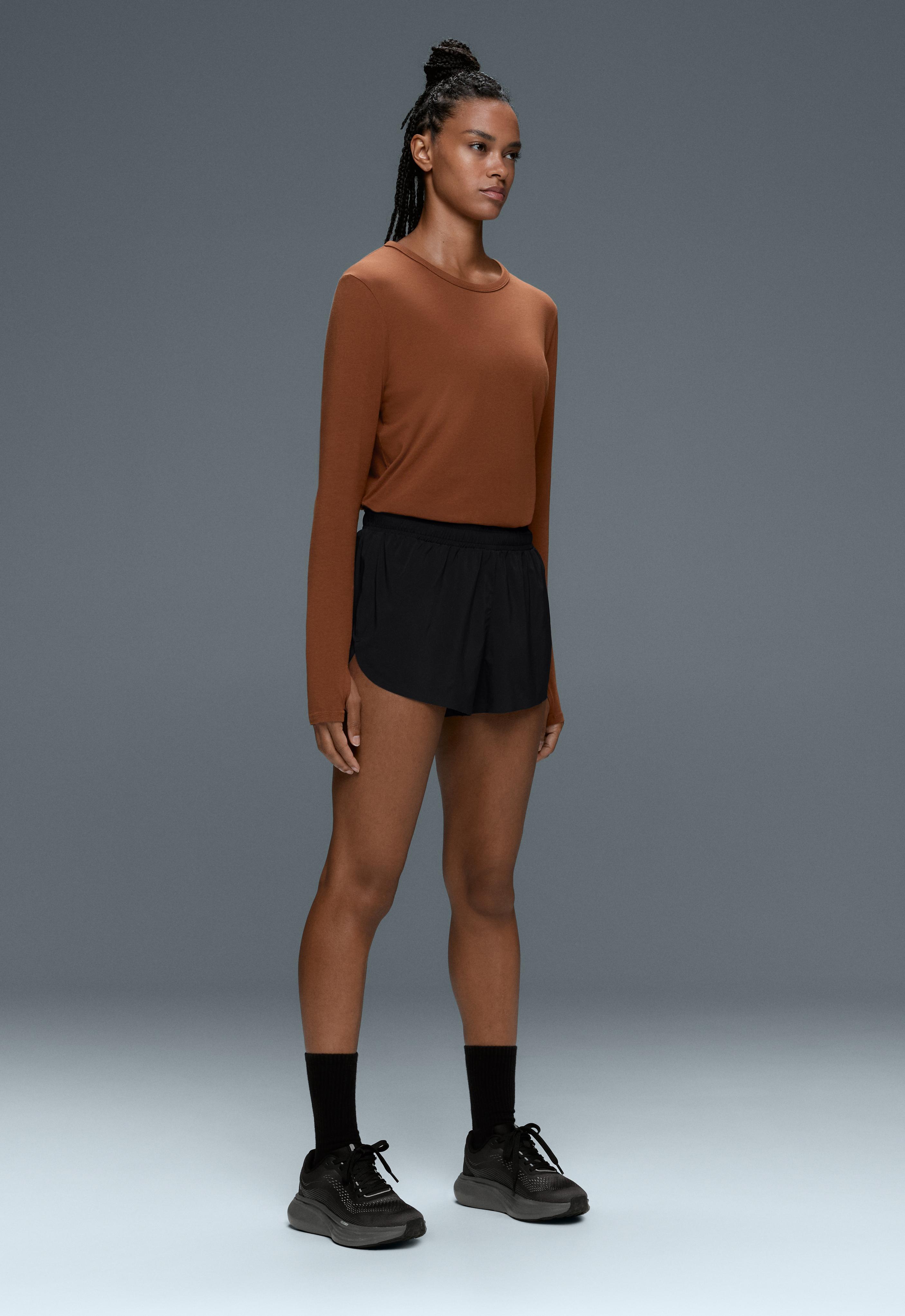 6cm low-rise technical shorts — BLACK