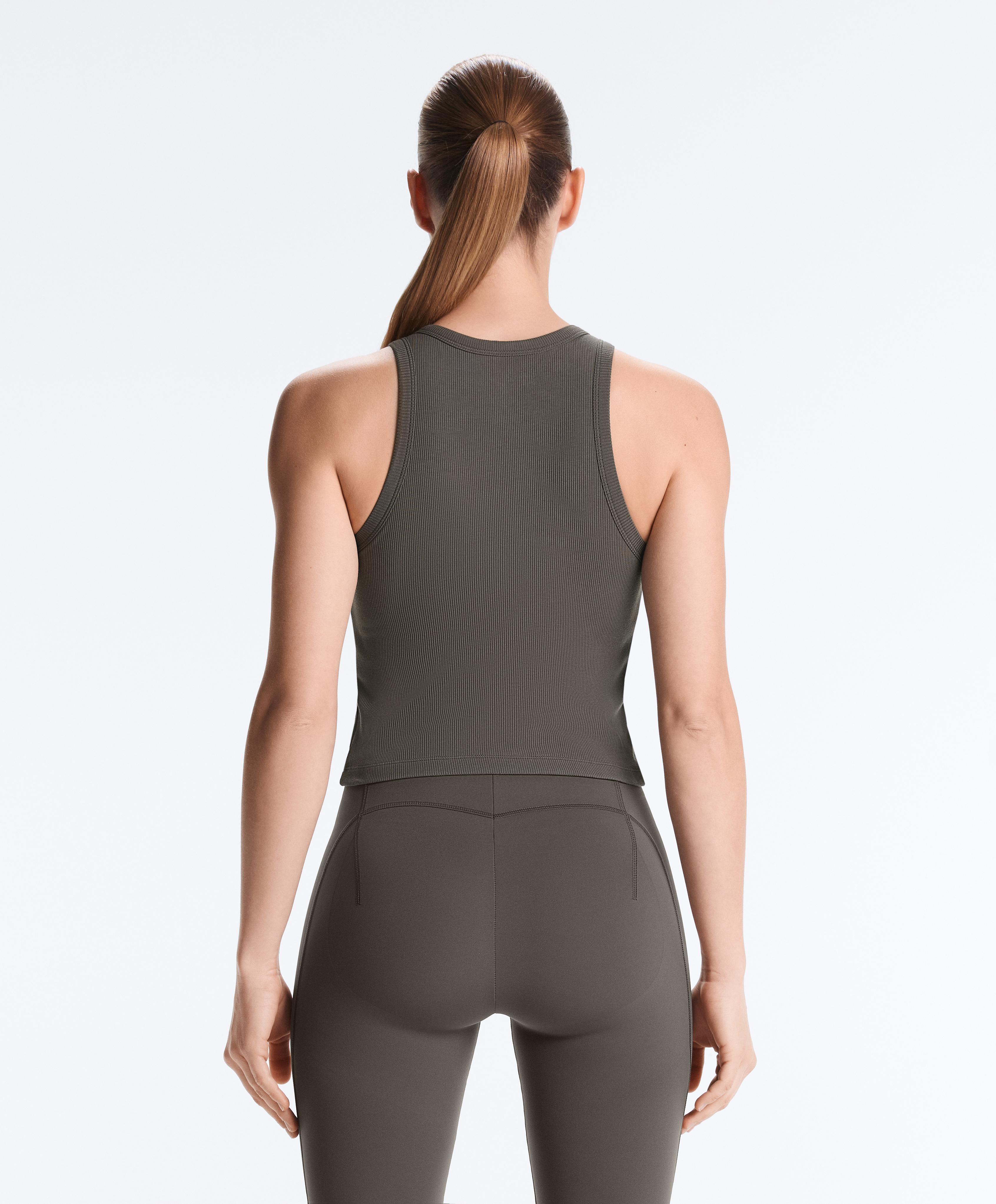 Pikk ribiline modaalsegust tank top Pikk ribiline modaalsegust tank top