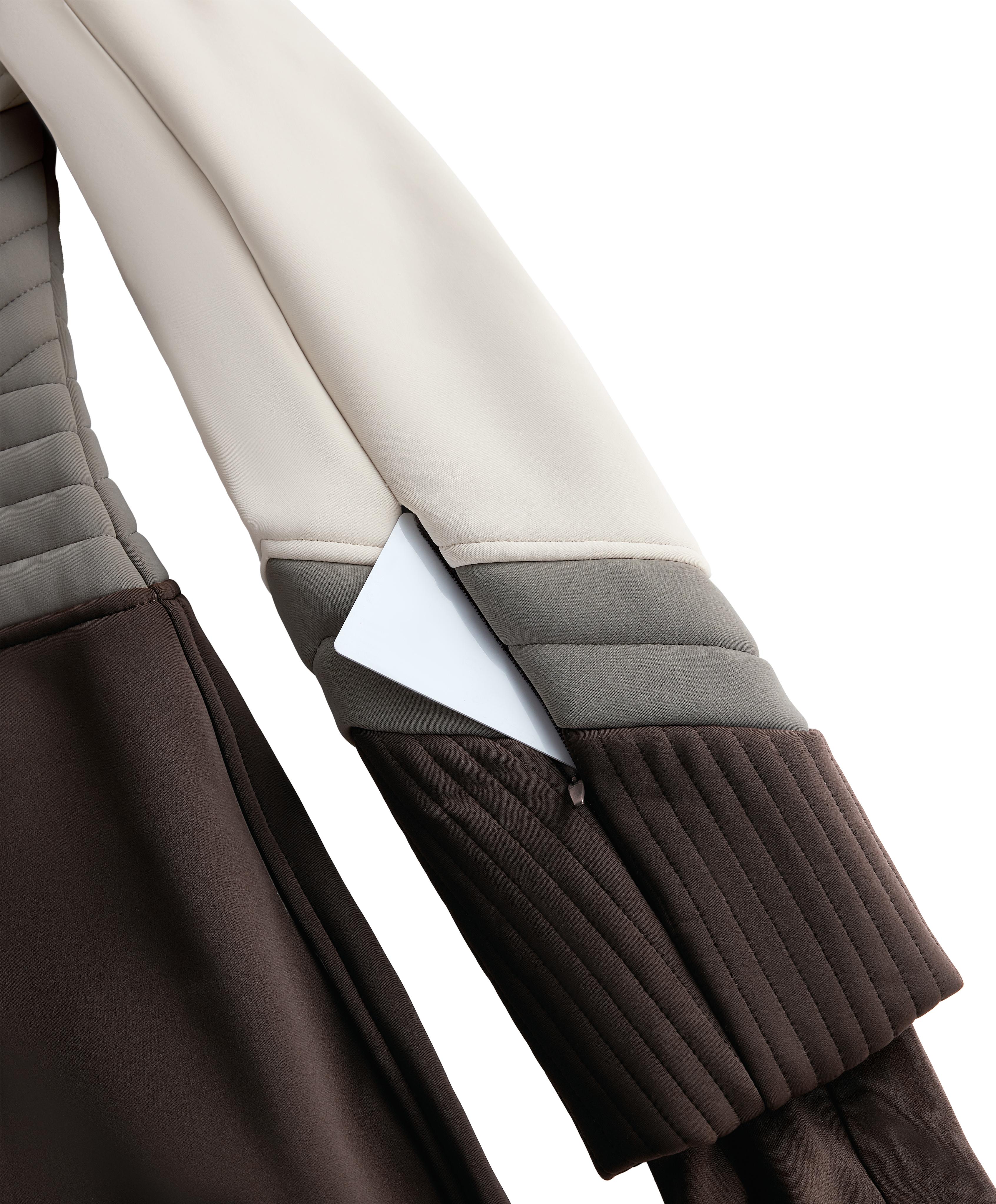 Water-resistant colour-block fitted stretch SKI jumpsuit — PALE MINK