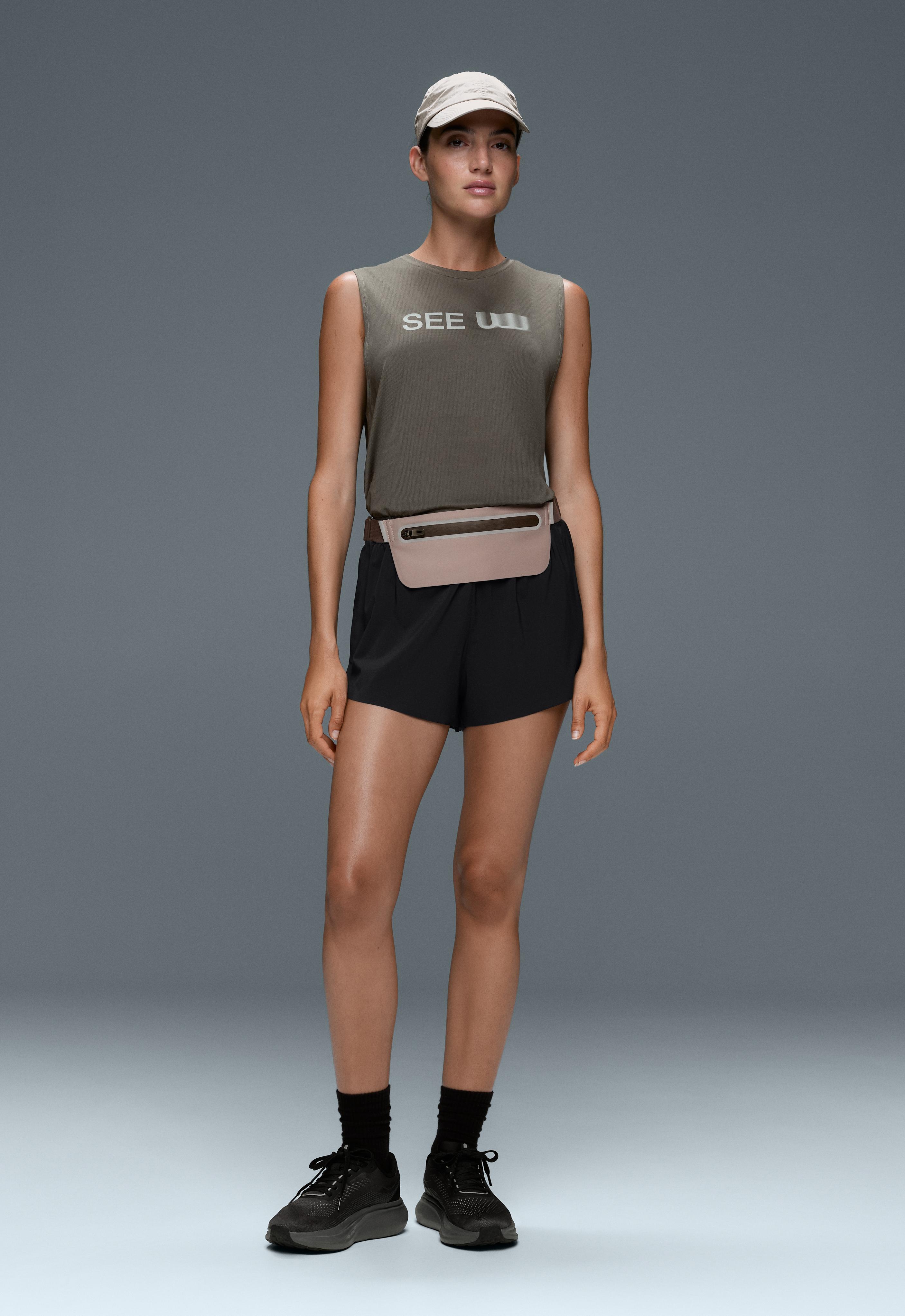 6cm mid-rise technical shorts — BLACK