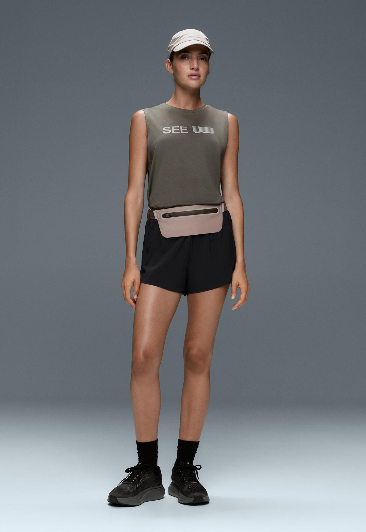 6cm mid-rise technical shorts — BLACK