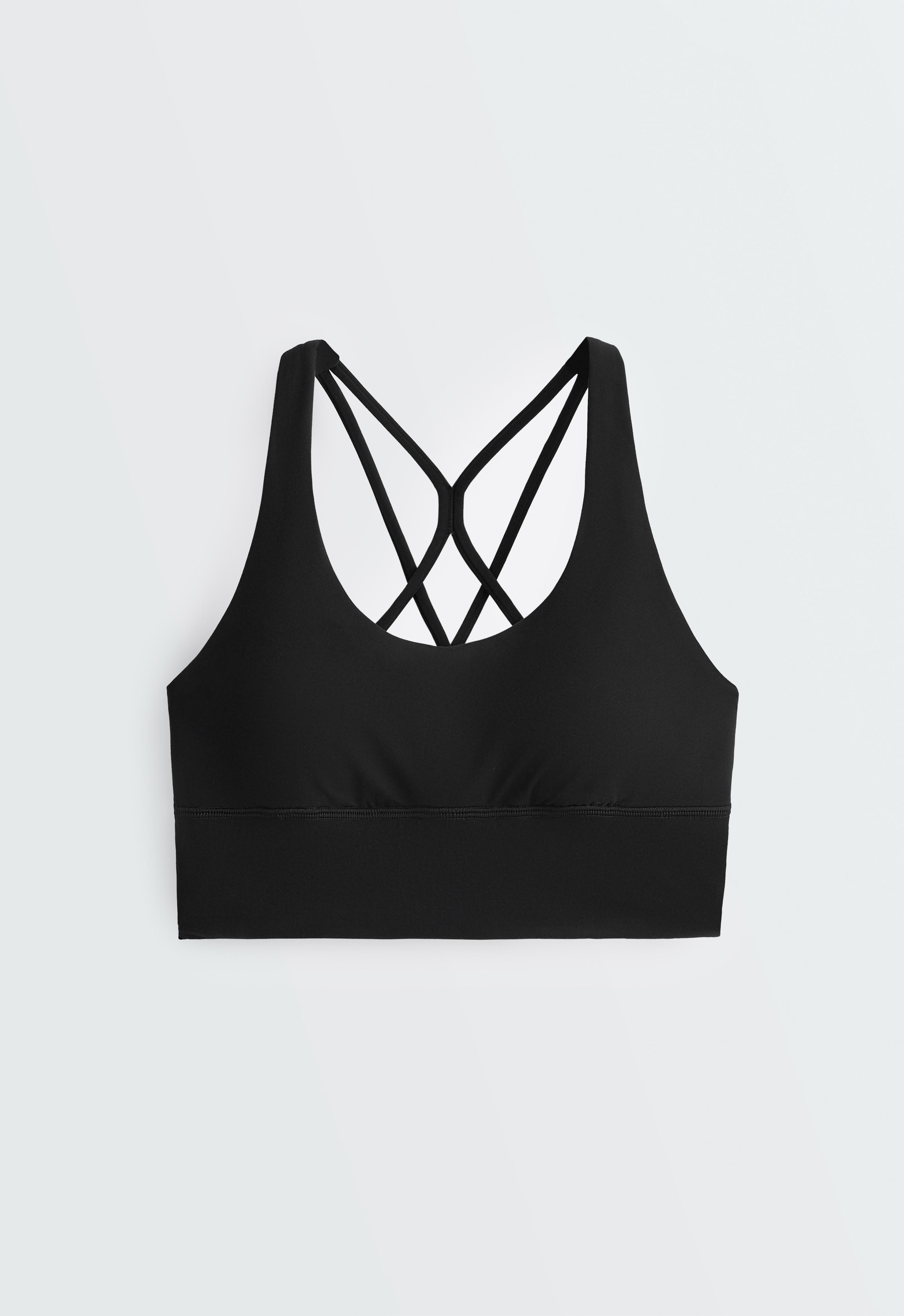 Medium-support Comfortlux sports bra with cups