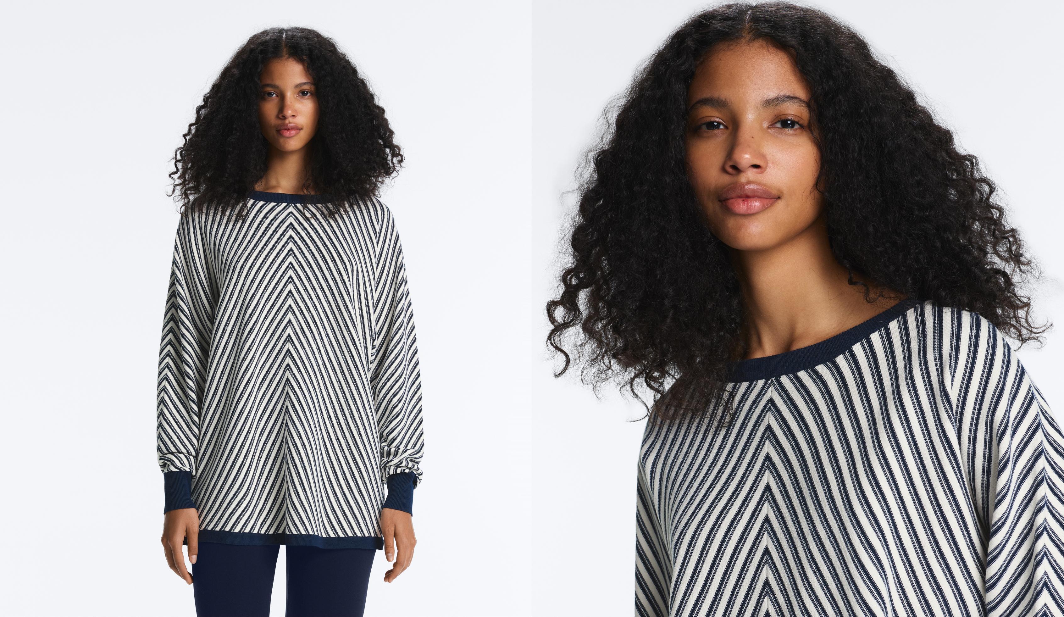Long diagonal stripe jumper — NAVY BLUE