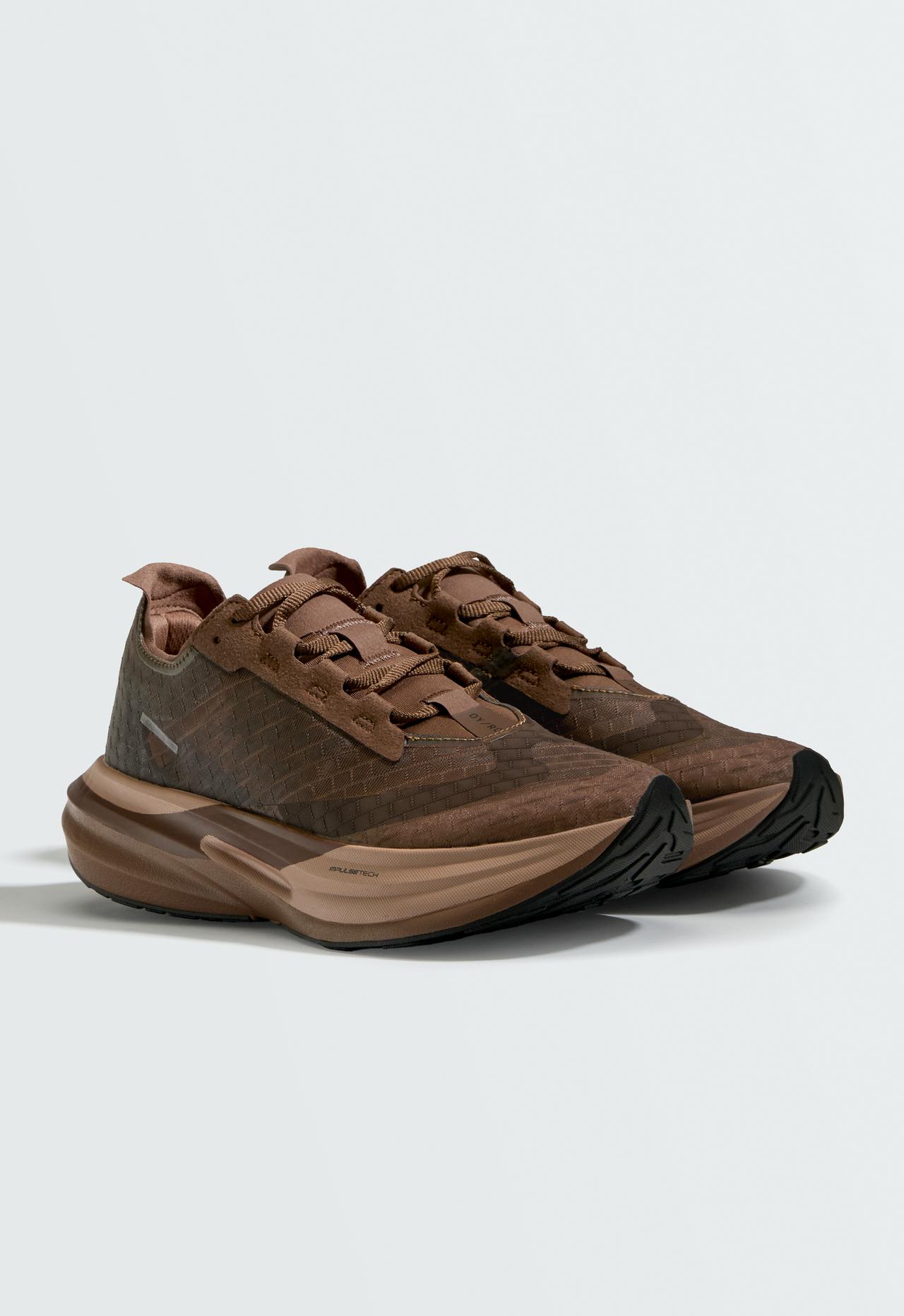 OY/RC 1000 running trainers — BROWN