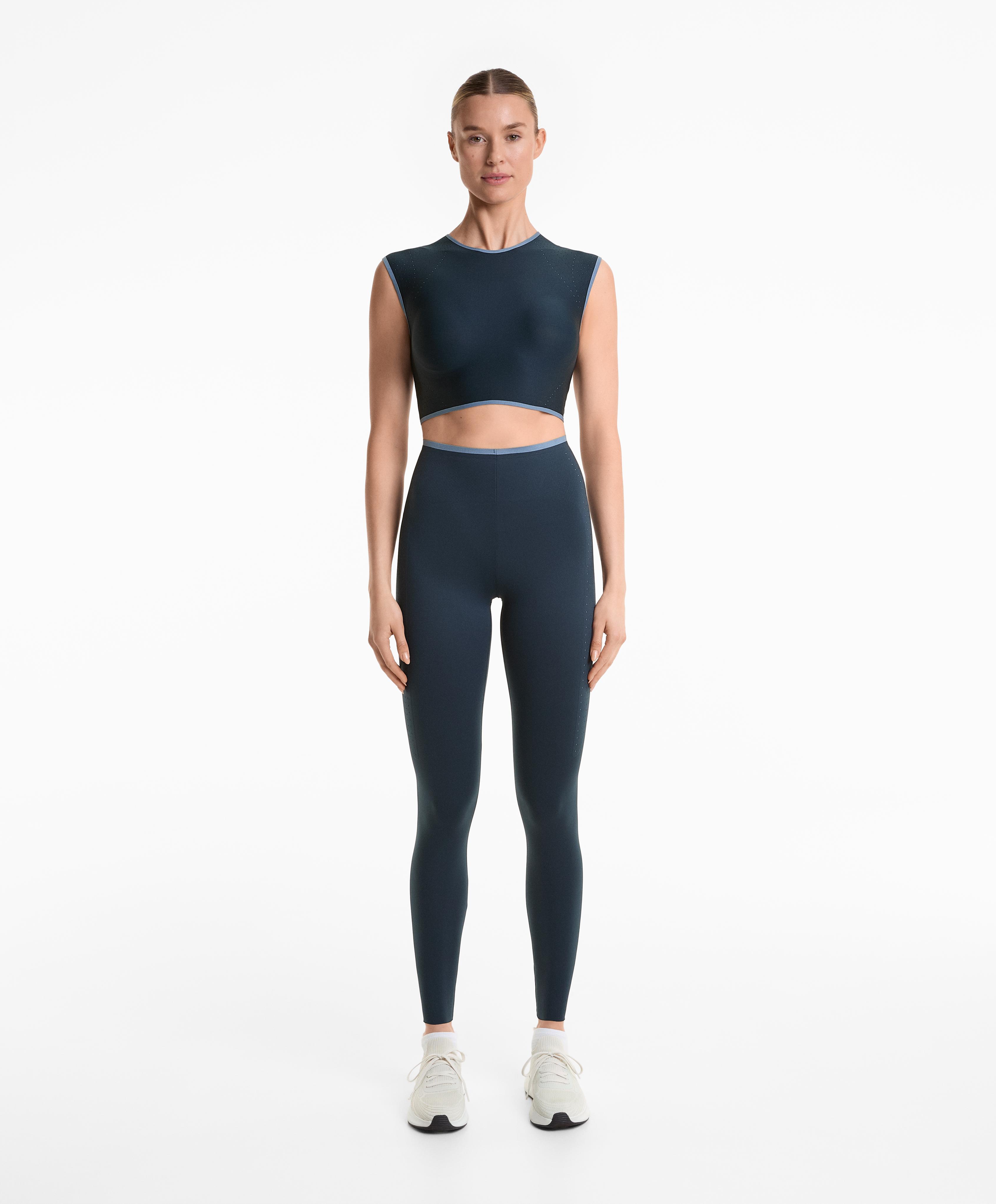 Total look perfect adapt bleu foncé