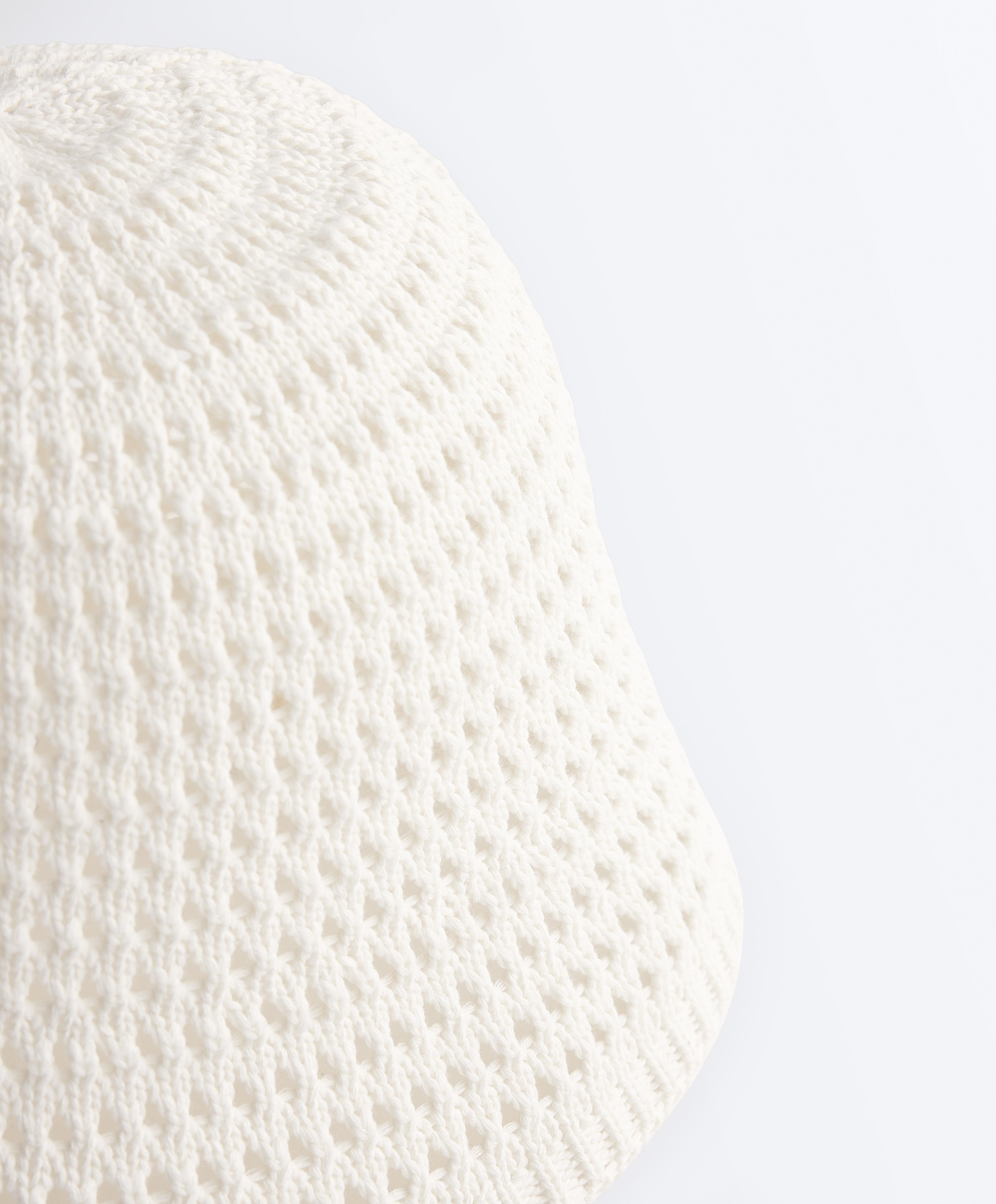 100% cotton crochet bucket hat — PALE BEIGE