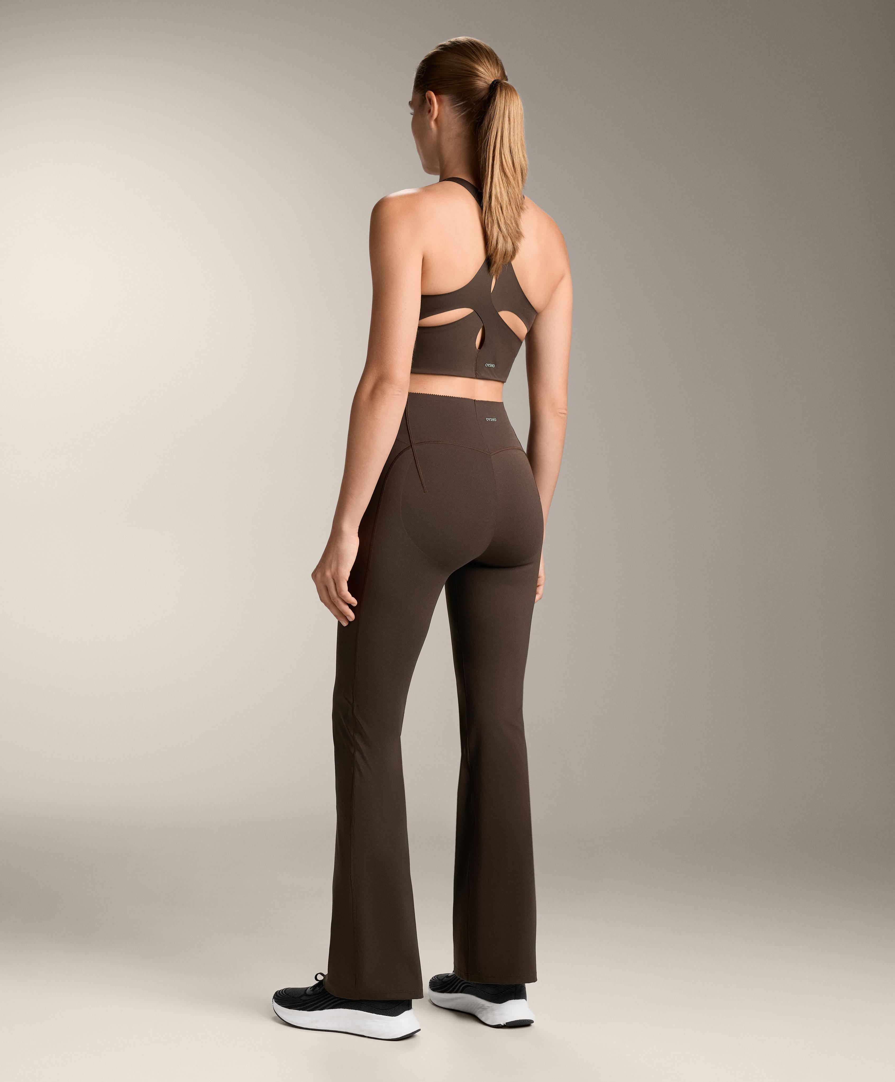 إطلالة كاملة فلير compressive بخصر عالي لون بني