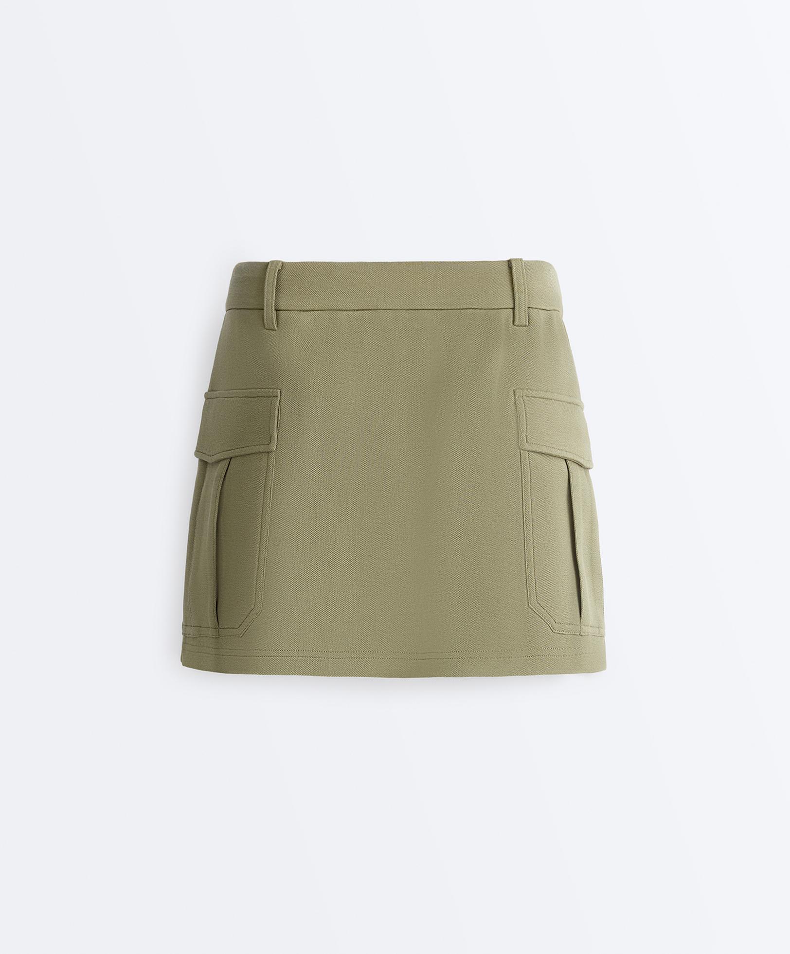 Short piqué skirt with cotton pockets — YELLOW GREEN