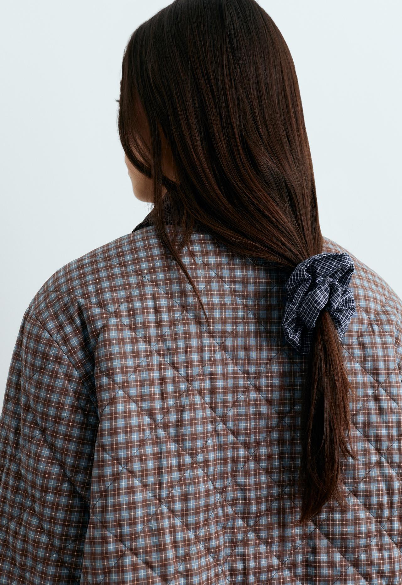 2 checked scrunchies — INK BLUE