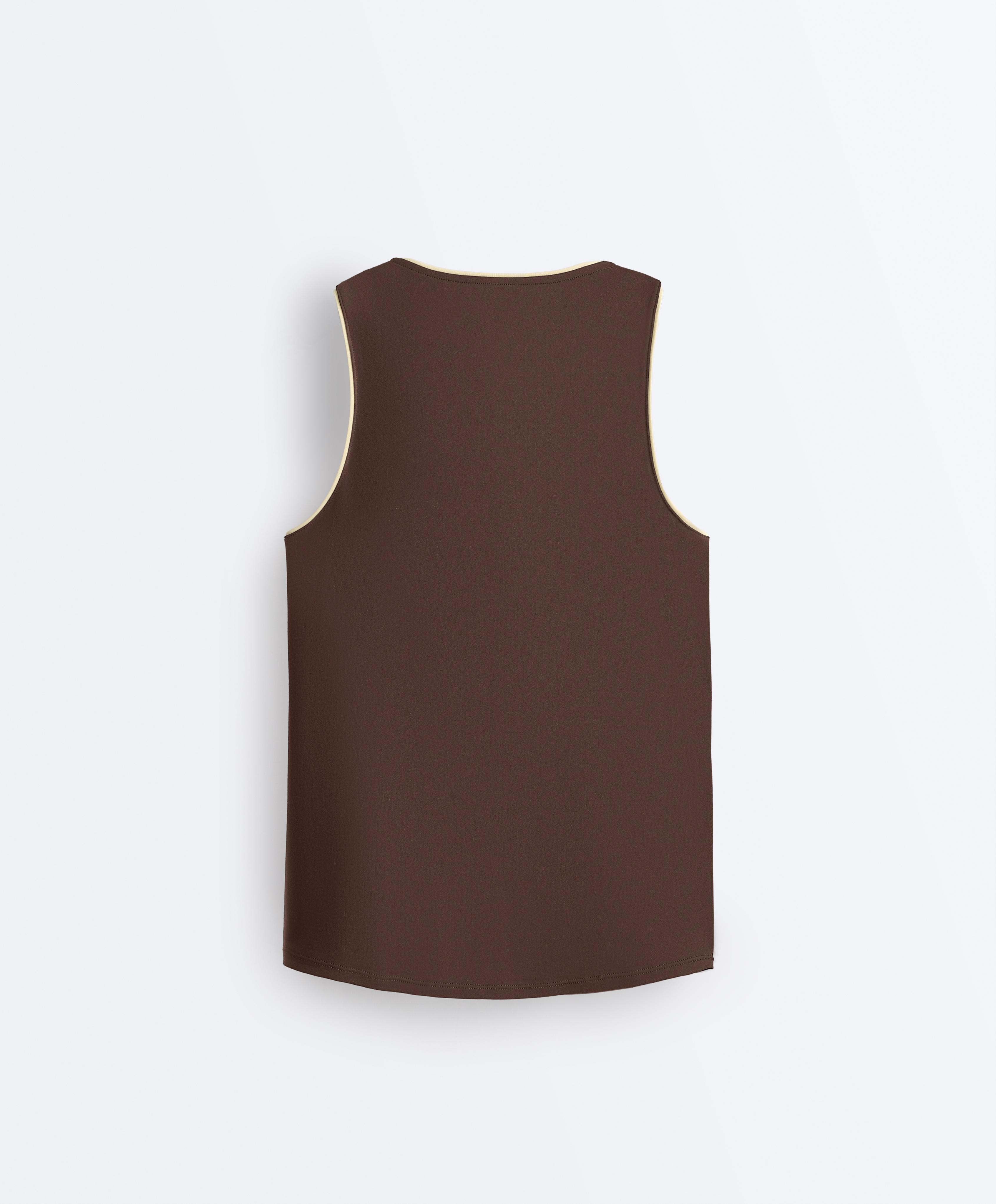 Half-zip sleeveless top — BROWN