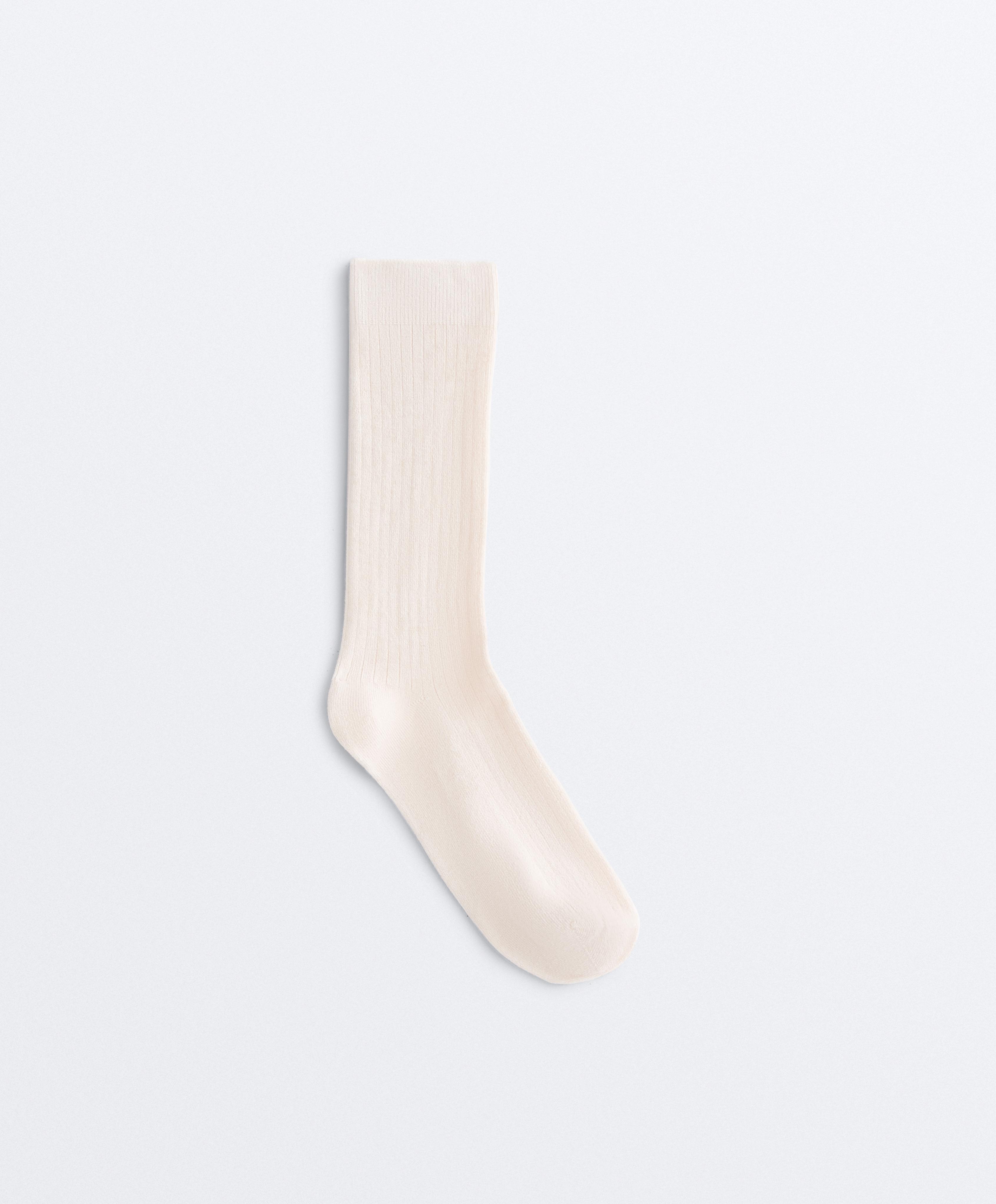 Modal blend classic socks with 13% cashmere — ECRU