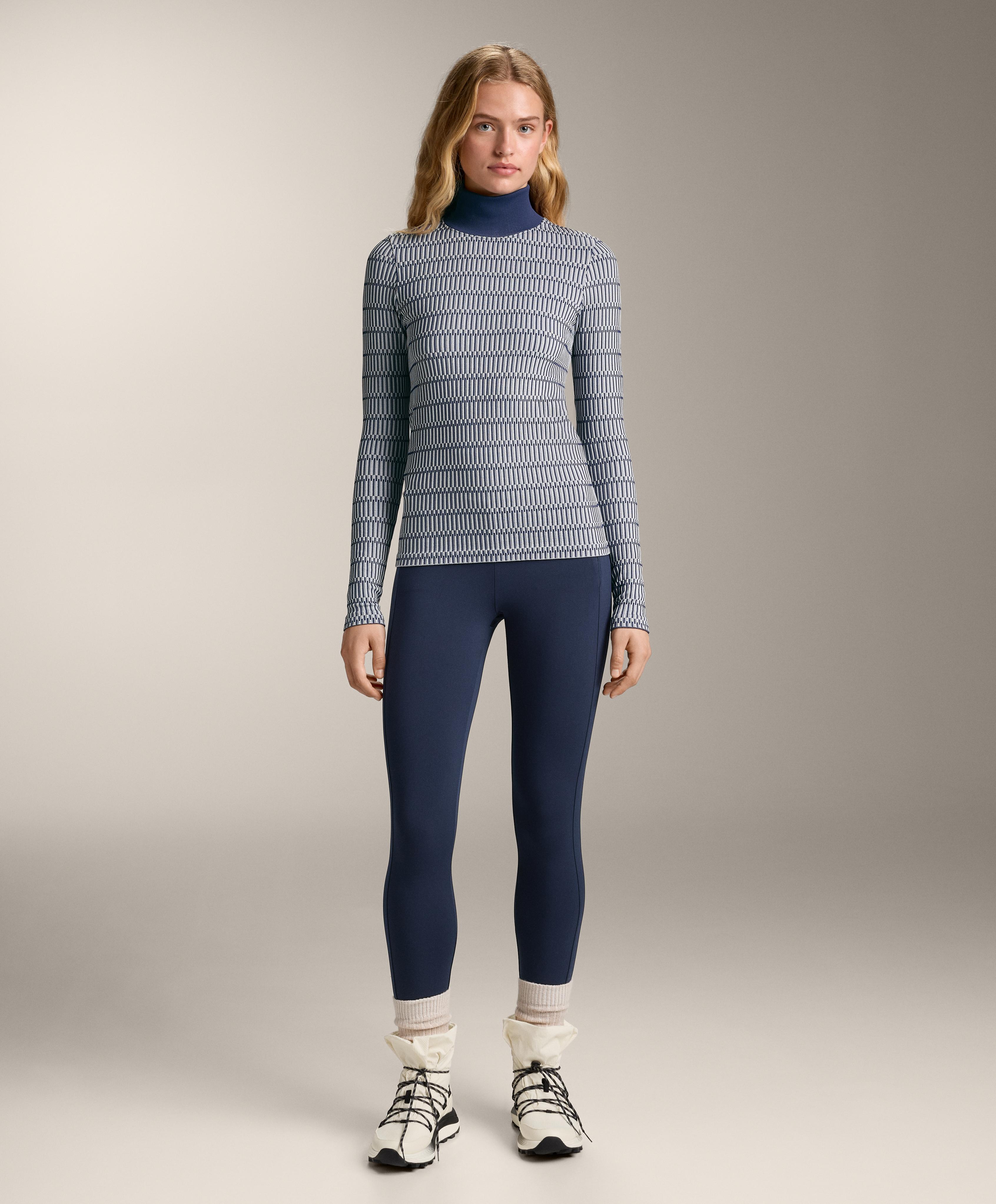 Playera térmica base layer geométrica seamless Playera térmica base layer geométrica seamless