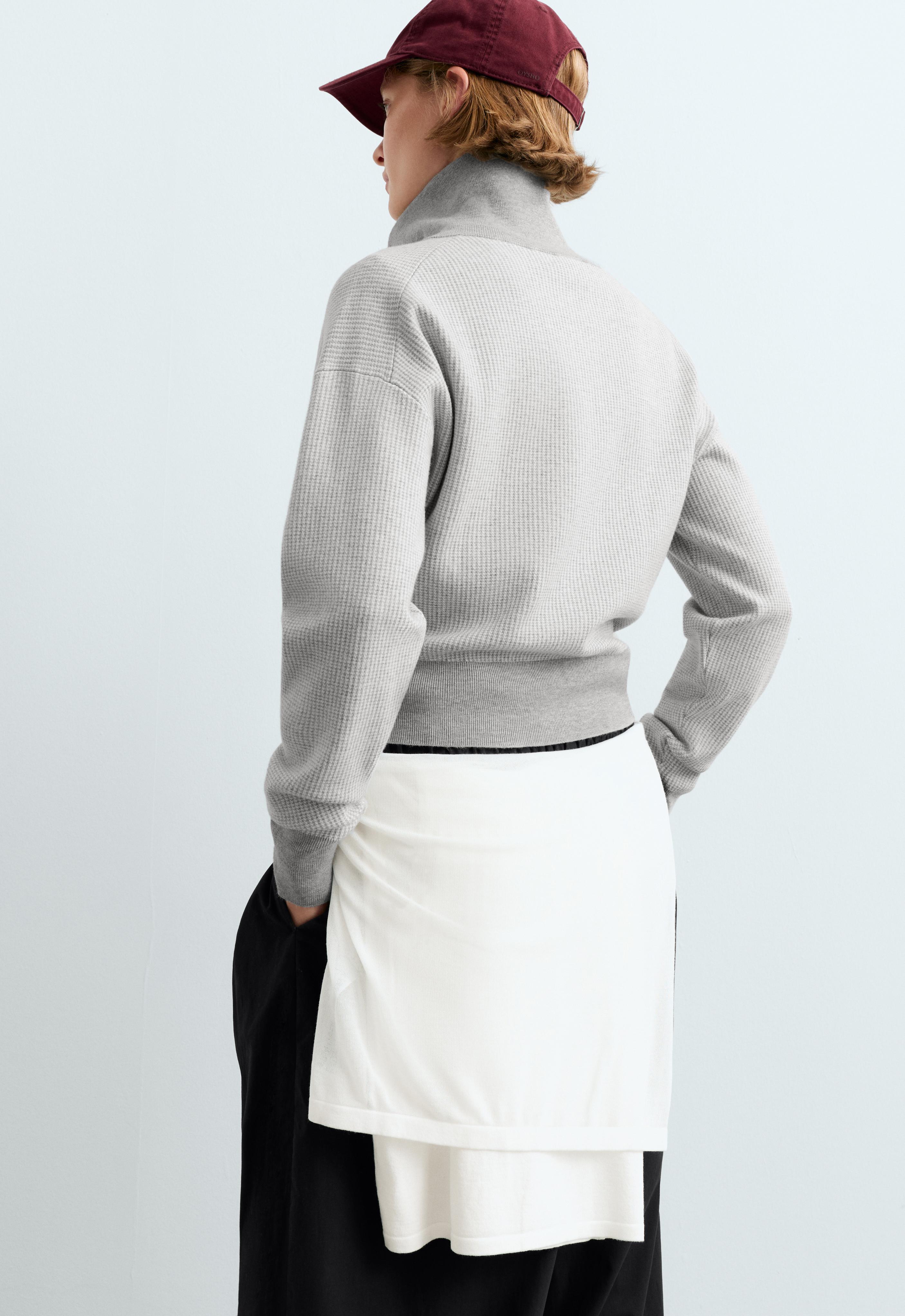 High neck contrast knit jacket — PALE GREY
