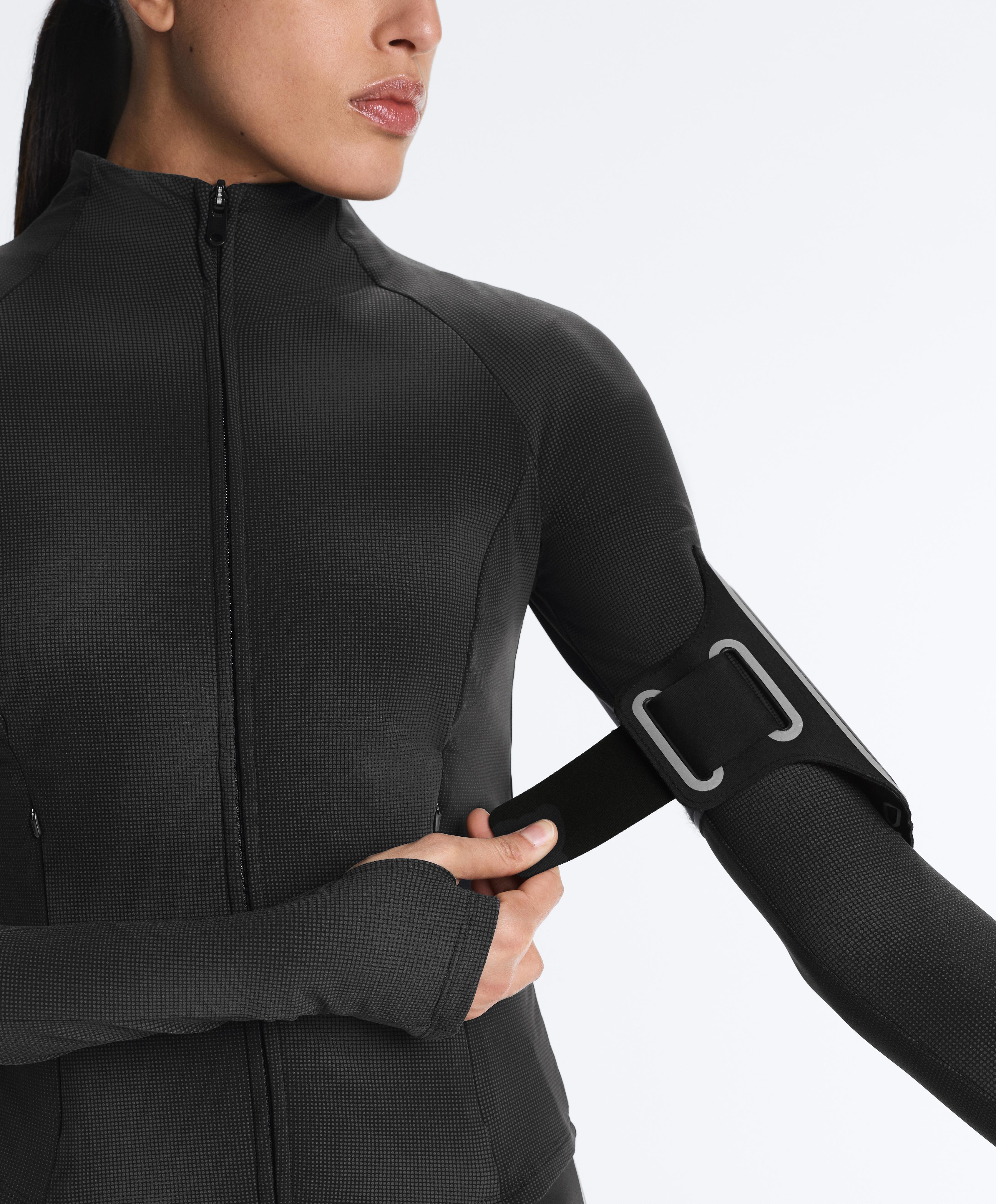 Light warm reflective technical jacket — BLACK