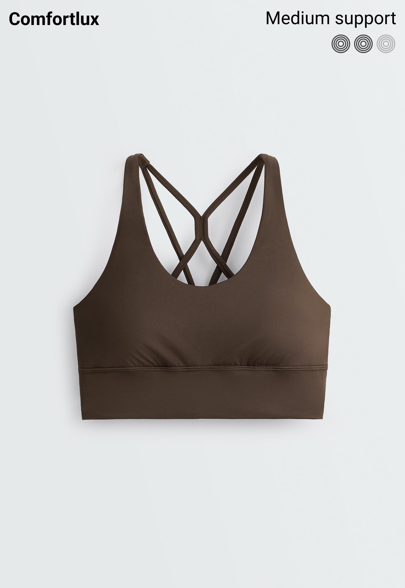 Medium support Comfortlux sports bra with cup