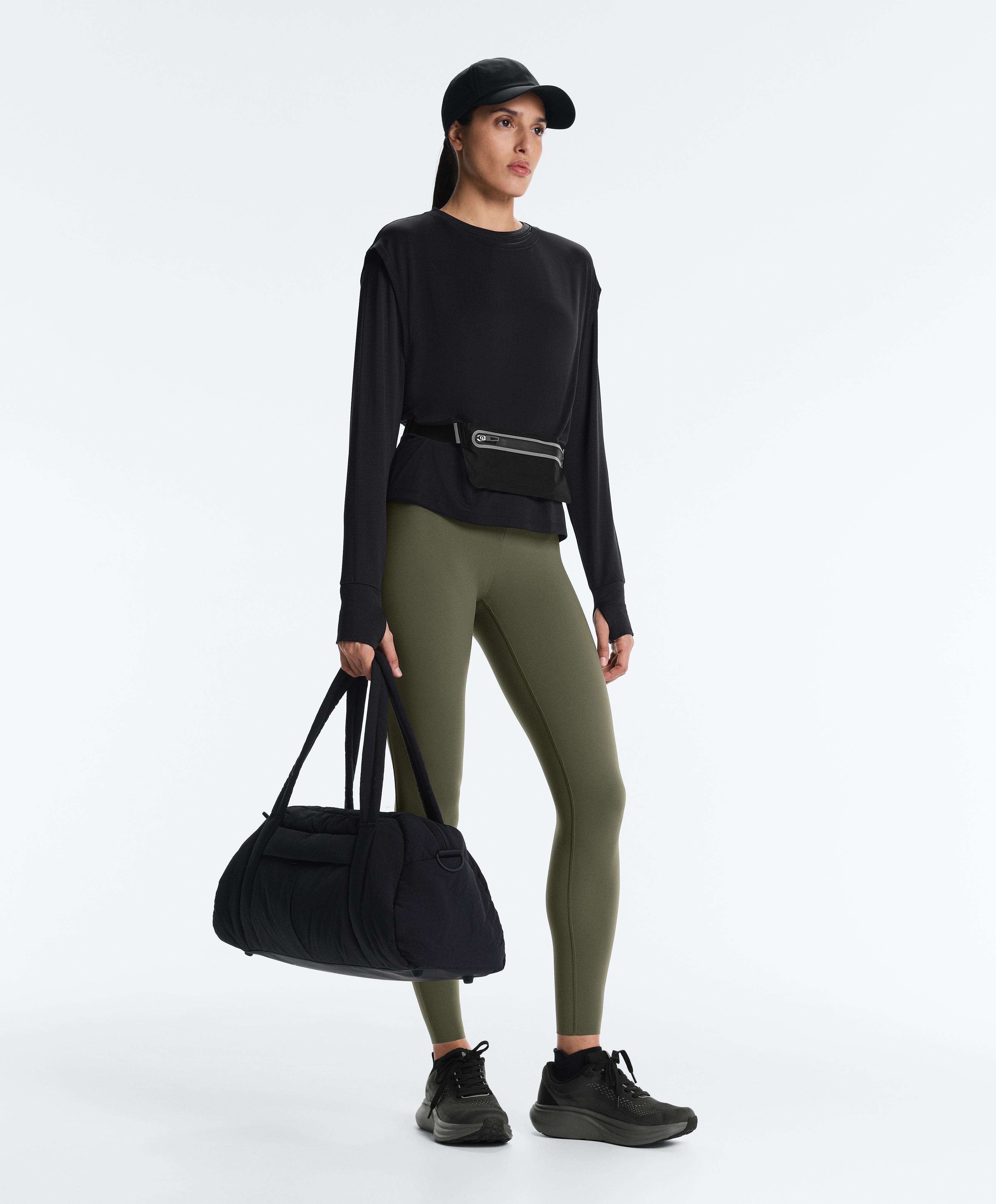Long-sleeved technical T-shirt — BLACK