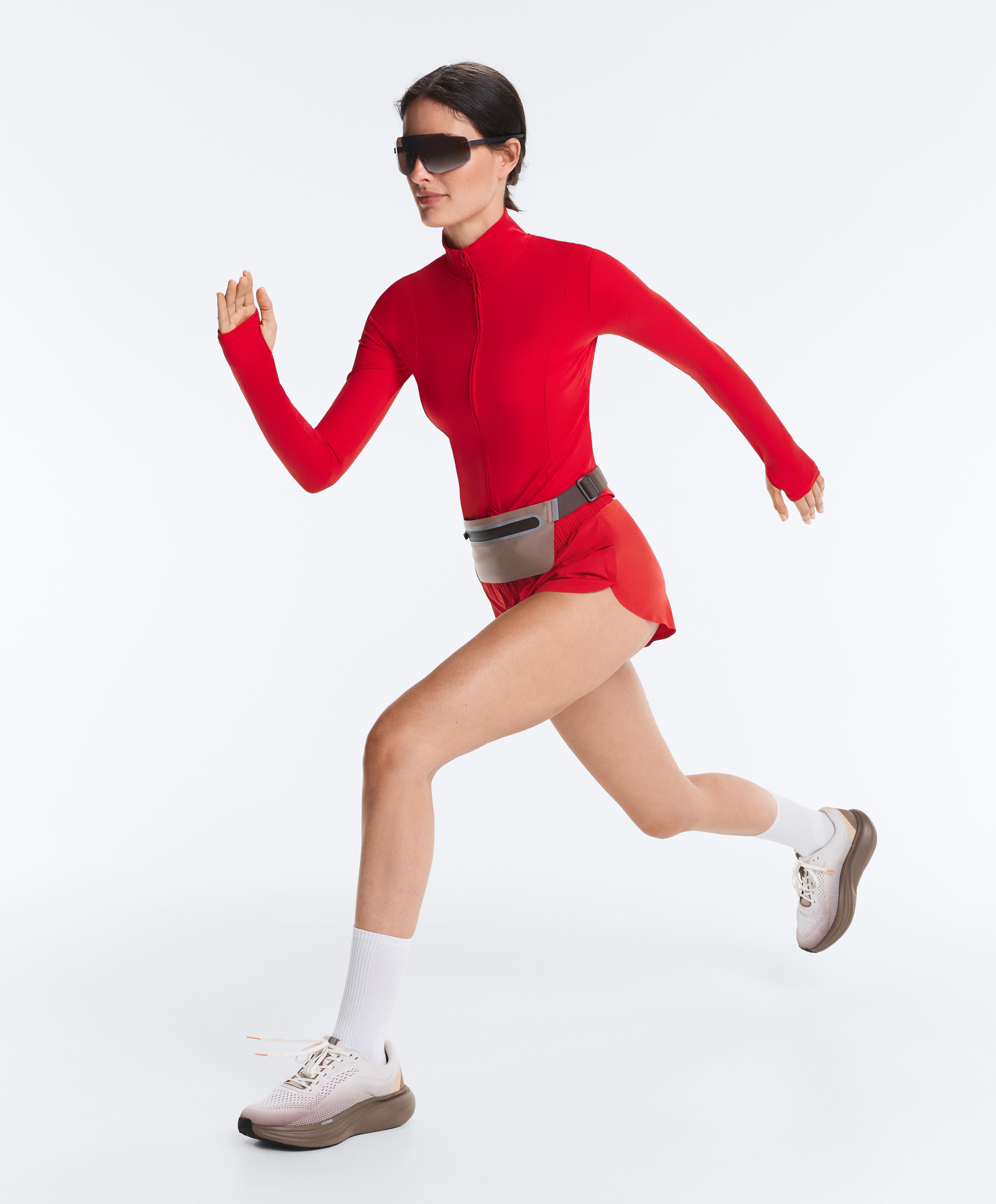Short Light Touch technical jacket — STRONG RED
