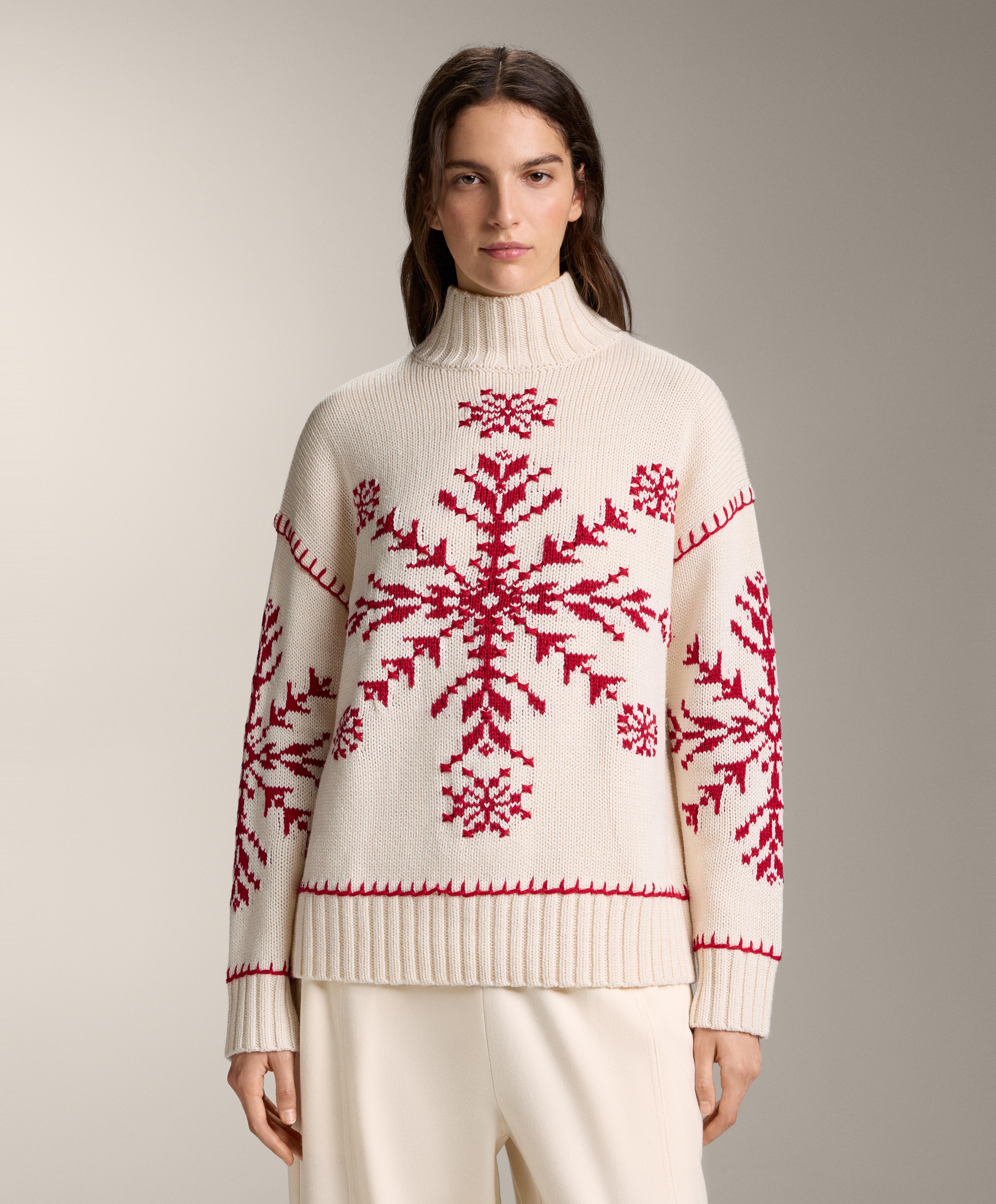 Strickpullover mit Schneeflocken-Stickerei Strickpullover mit Schneeflocken-Stickerei