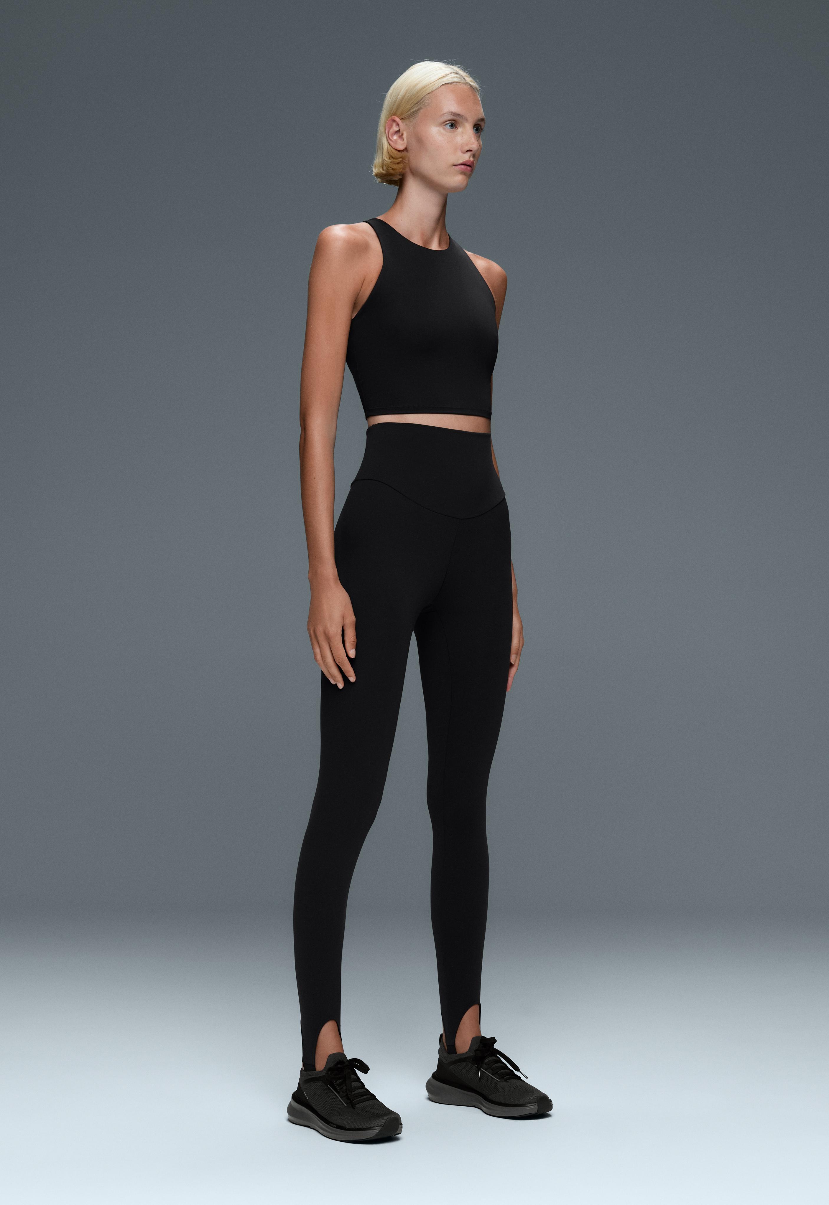Comfortlux super-high-rise fuseau ankle-length leggings — BLACK